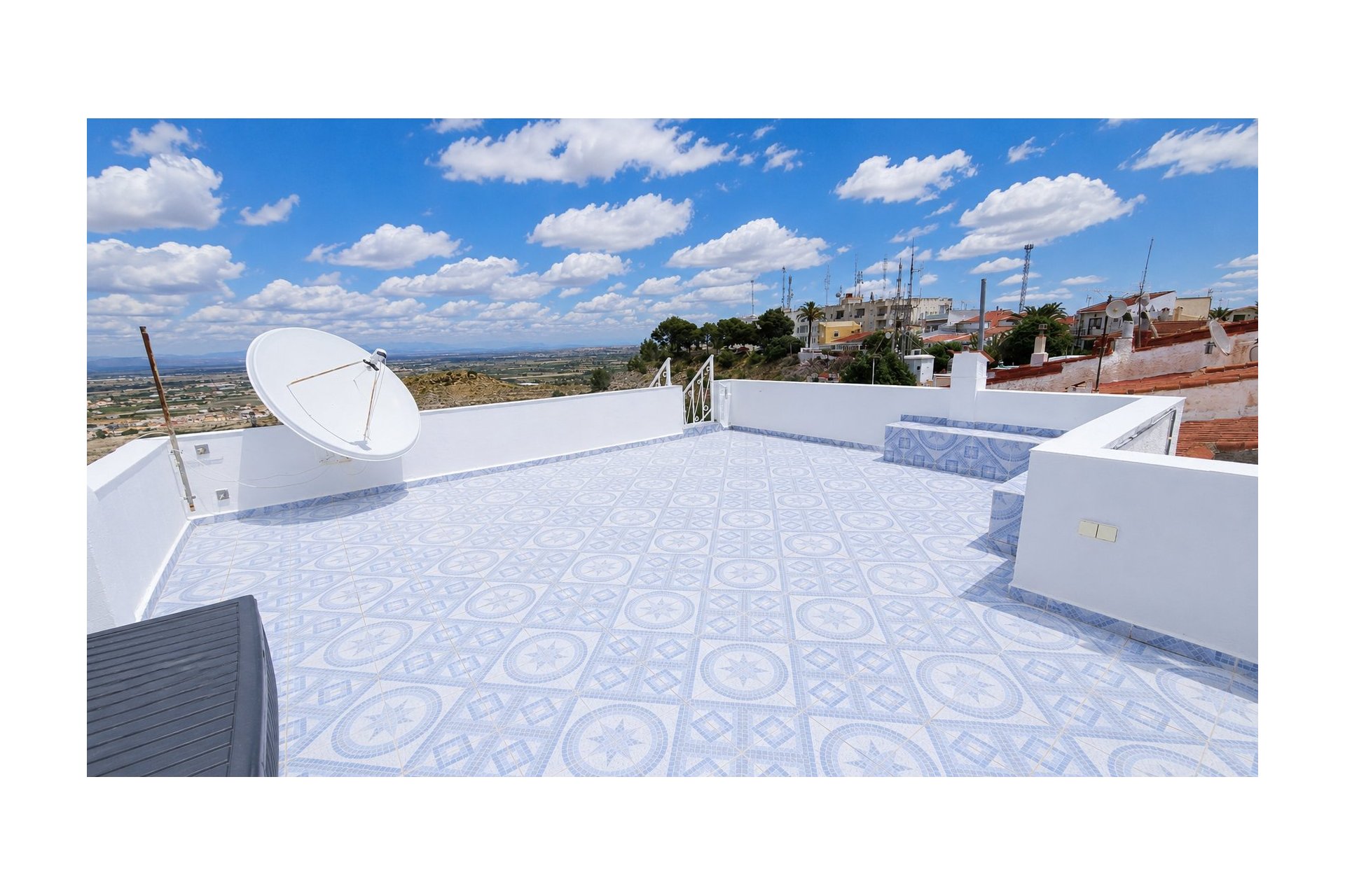 Resale - Townhouse -
Ciudad Quesada - Ciudad Quesada - Town