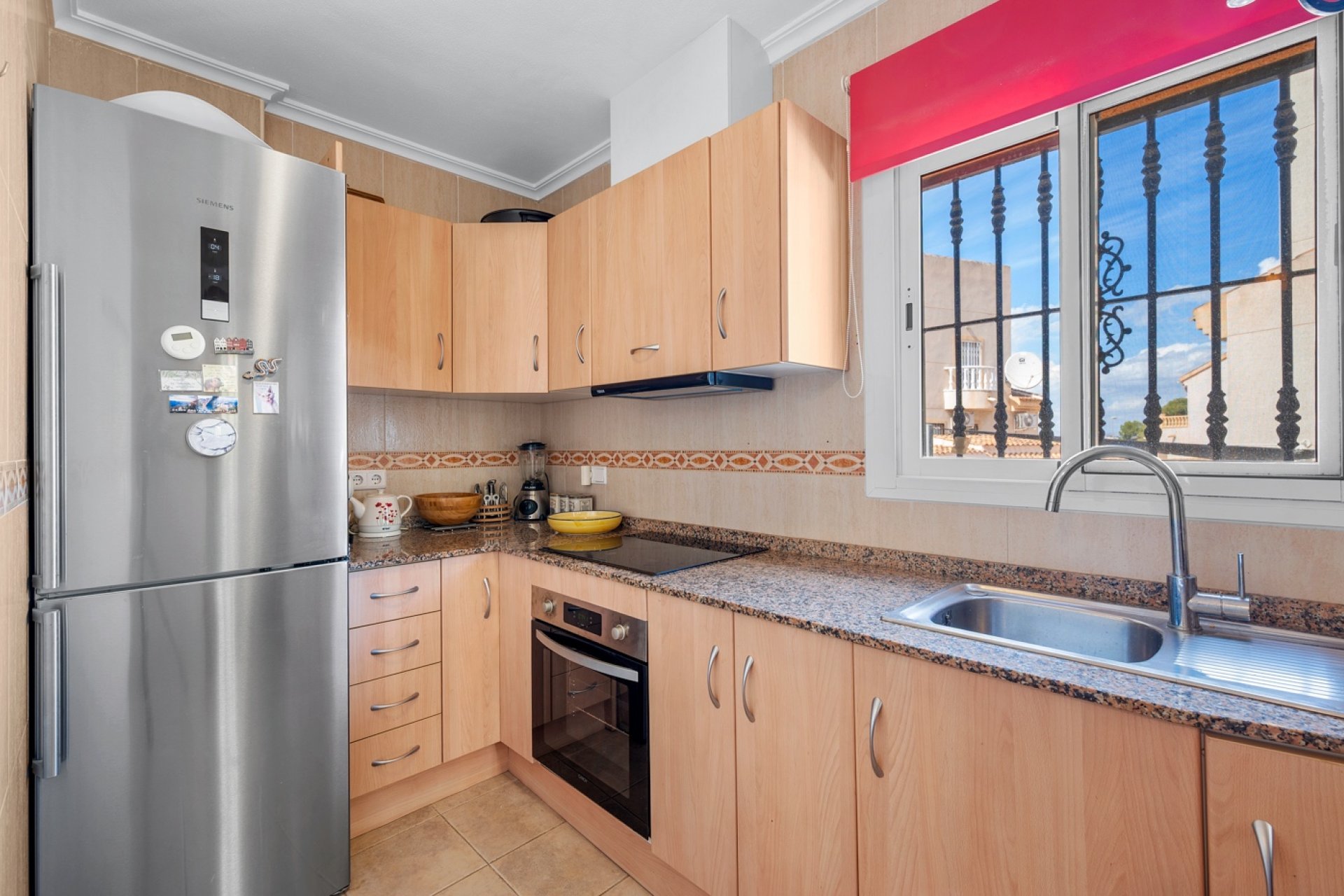 Resale - Townhouse -
Ciudad Quesada - Ciudad Quesada - Town