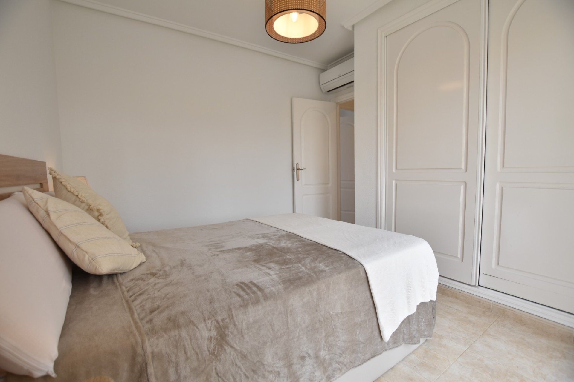 Resale - Townhouse -
Ciudad Quesada - Doña Pepa