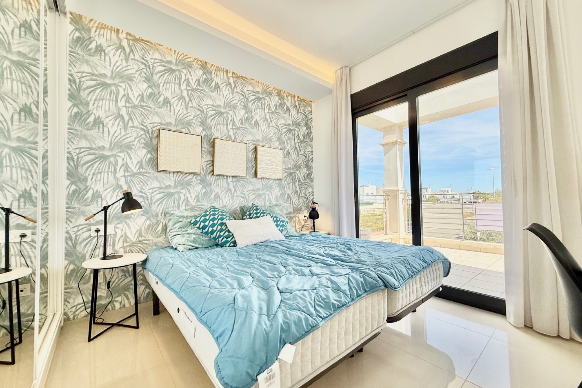 Resale - Townhouse -
Ciudad Quesada - Doña Pepa