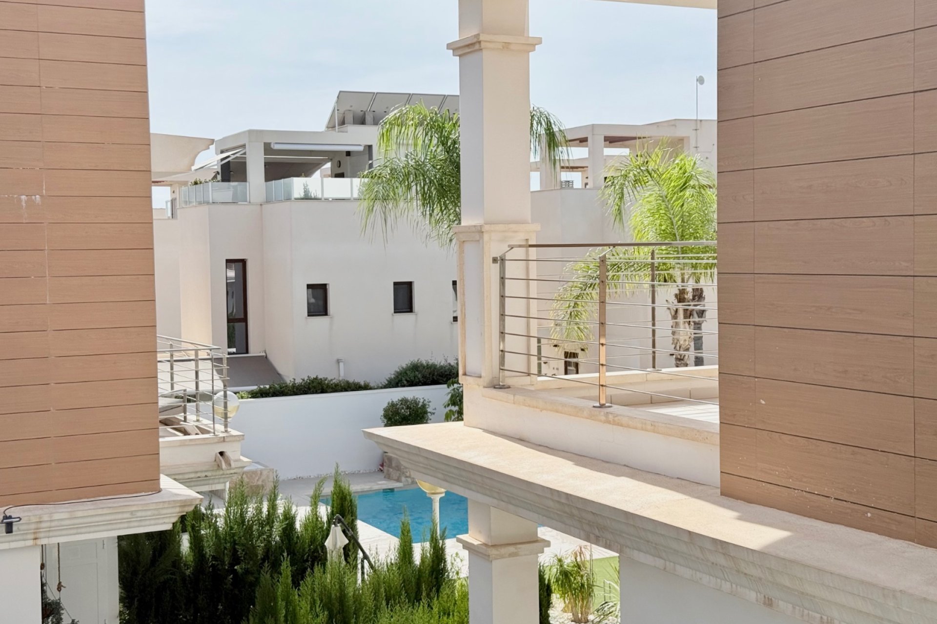 Resale - Townhouse -
Ciudad Quesada - Doña Pepa