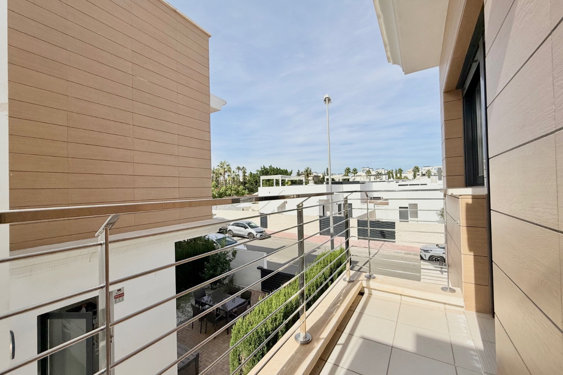 Resale - Townhouse -
Ciudad Quesada - Doña Pepa