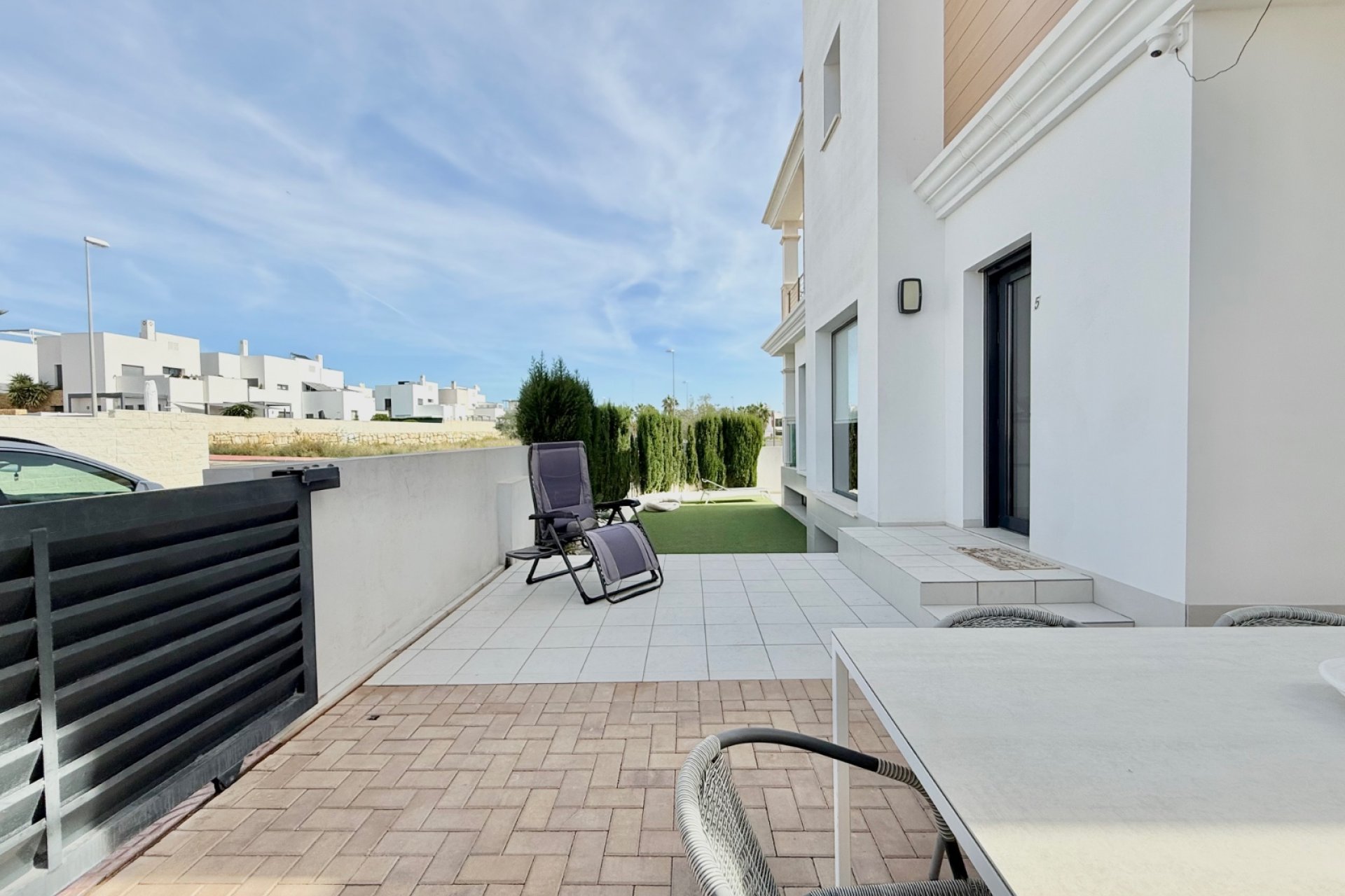 Resale - Townhouse -
Ciudad Quesada - Doña Pepa