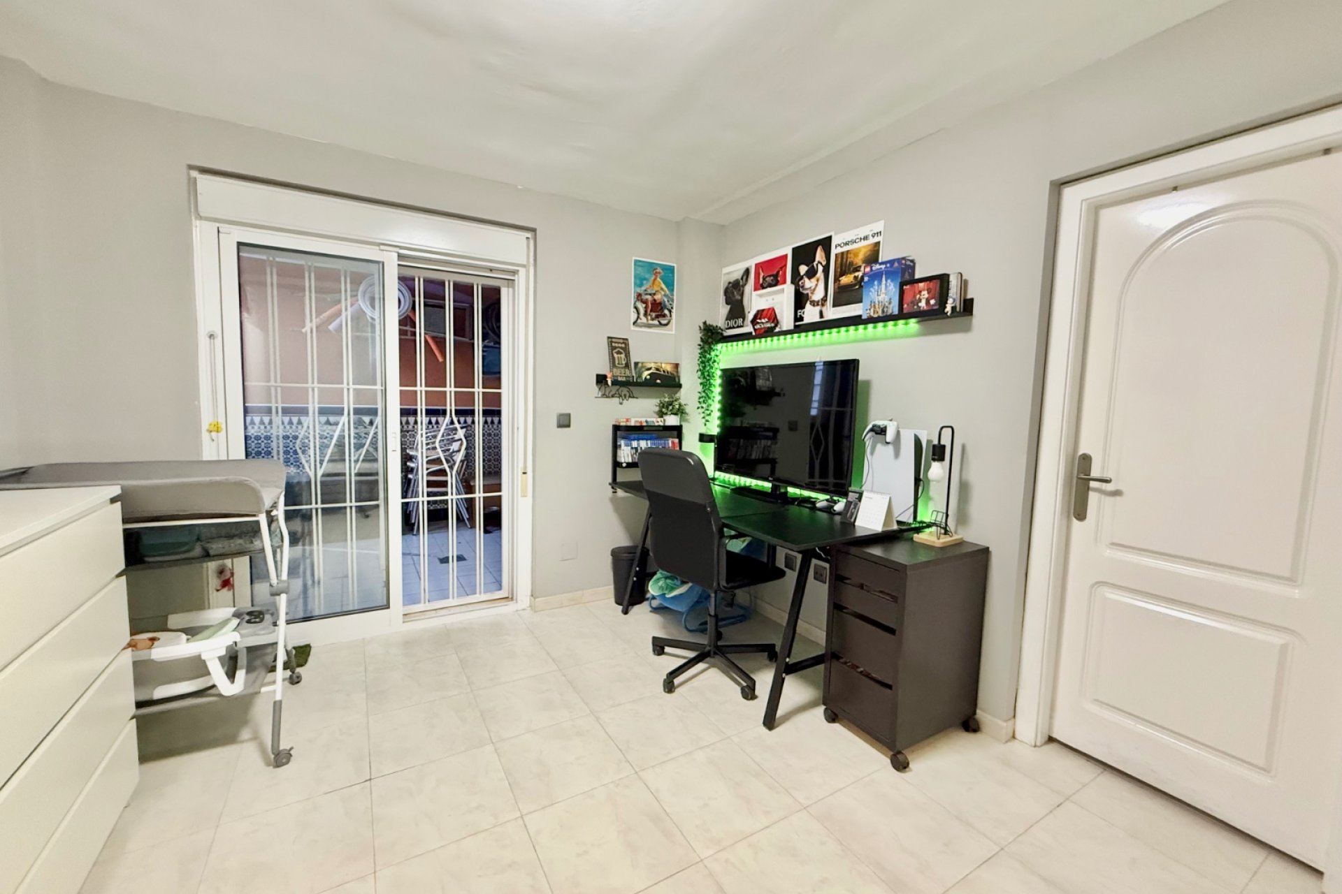 Resale - Townhouse -
Ciudad Quesada - Doña Pepa