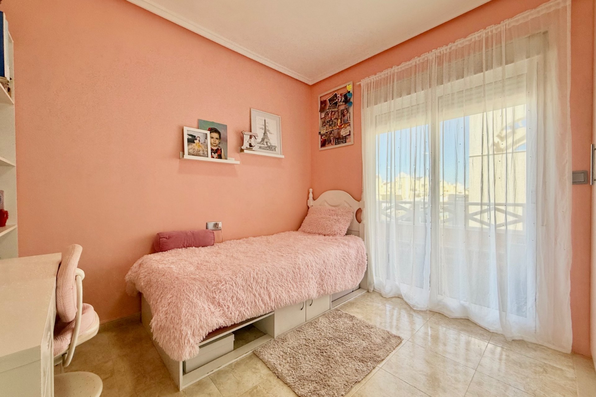 Resale - Townhouse -
Ciudad Quesada - Doña Pepa