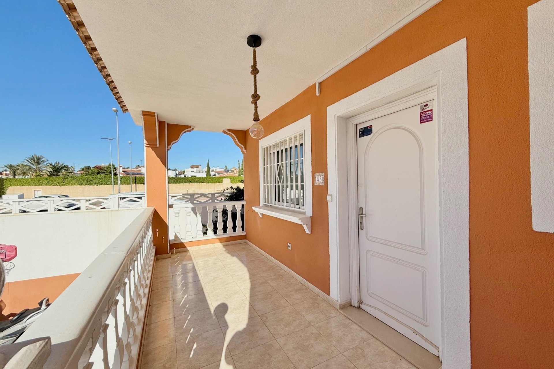 Resale - Townhouse -
Ciudad Quesada - Doña Pepa