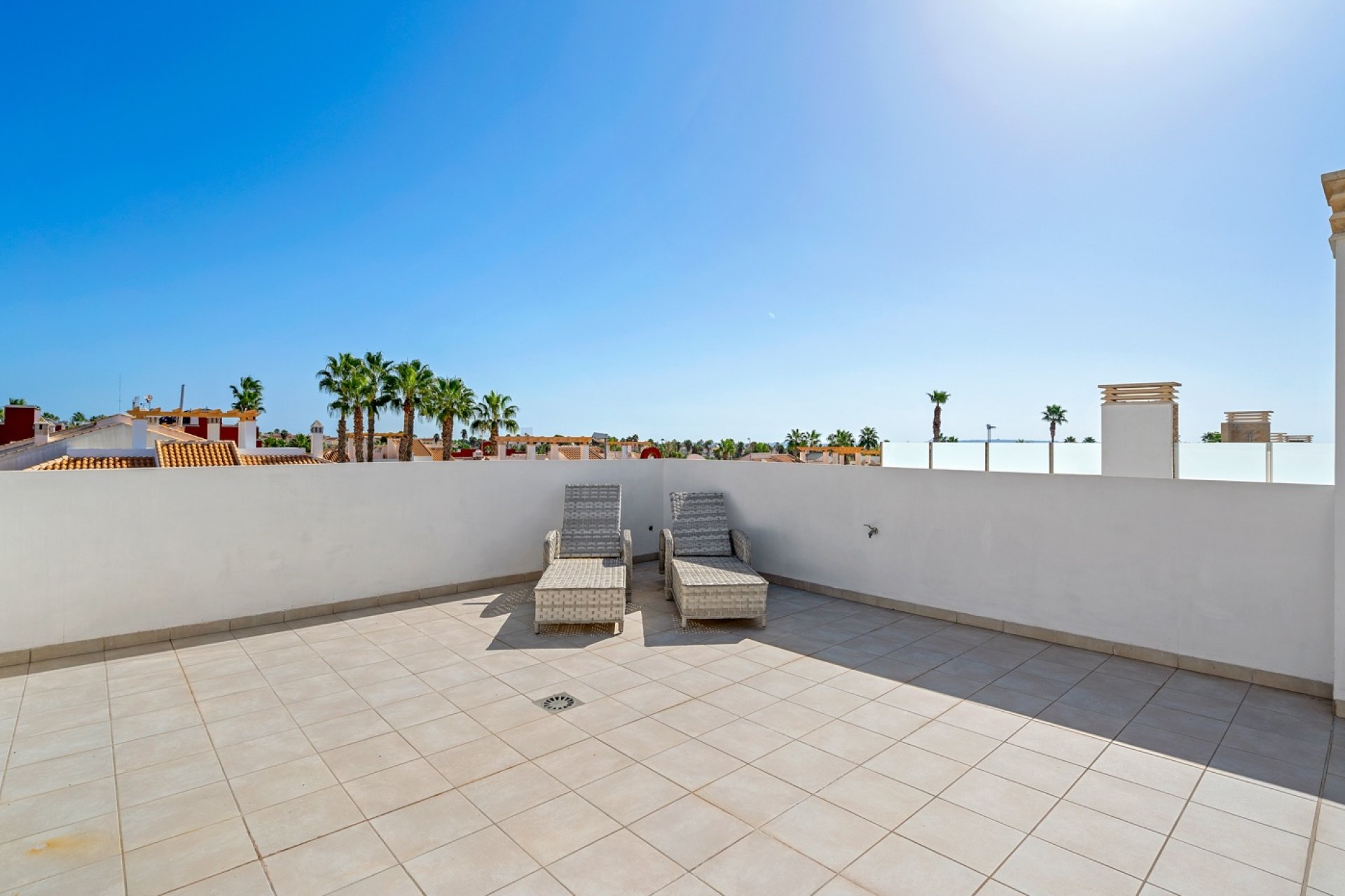 Resale - Townhouse -
Ciudad Quesada - Doña Pepa