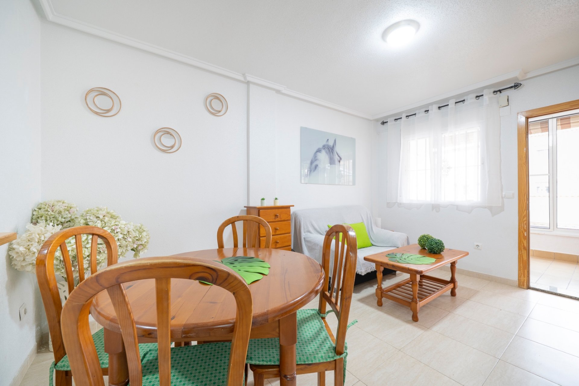 Resale - Townhouse -
Ciudad Quesada - Doña Pepa