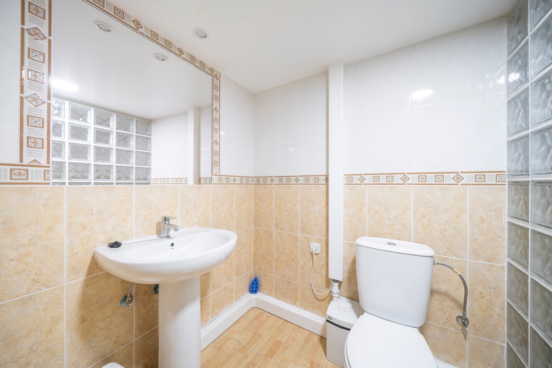 Resale - Townhouse -
Ciudad Quesada - Doña Pepa