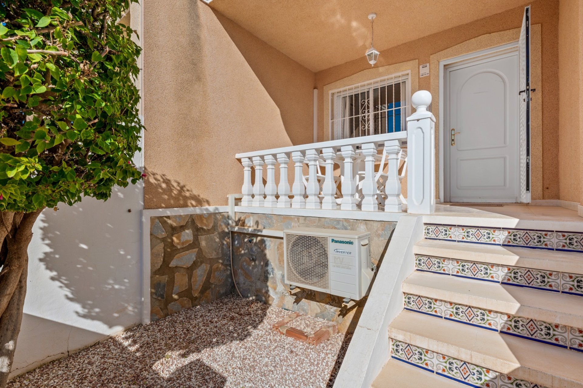 Resale - Townhouse -
Ciudad Quesada - Doña Pepa