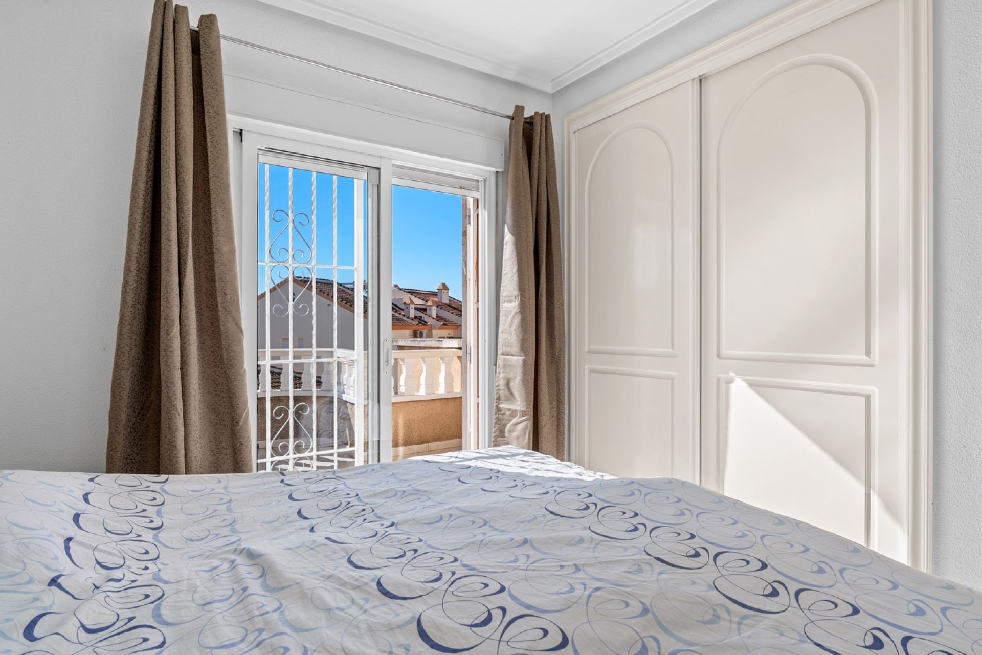 Resale - Townhouse -
Ciudad Quesada - Doña Pepa