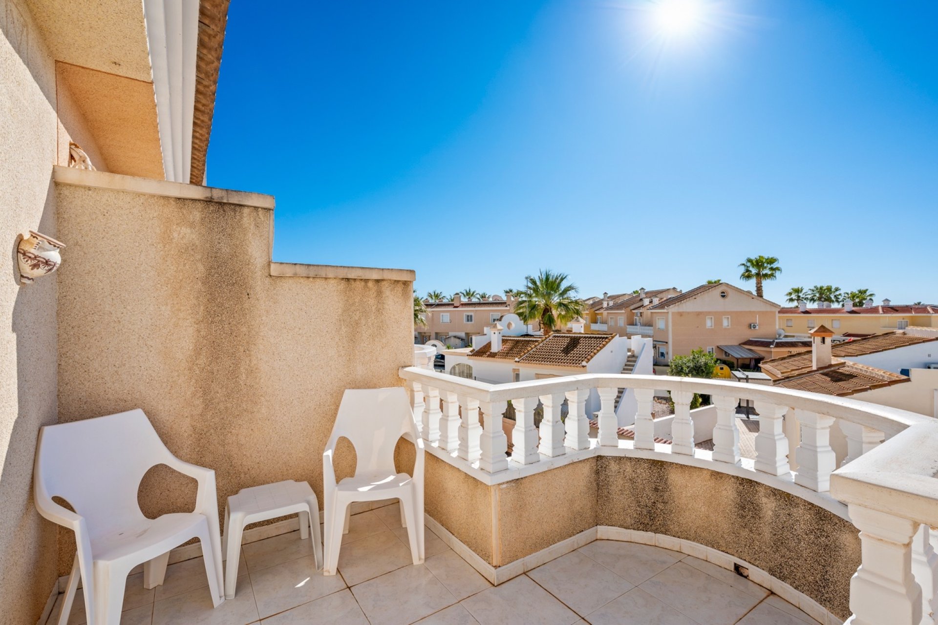 Resale - Townhouse -
Ciudad Quesada - Doña Pepa