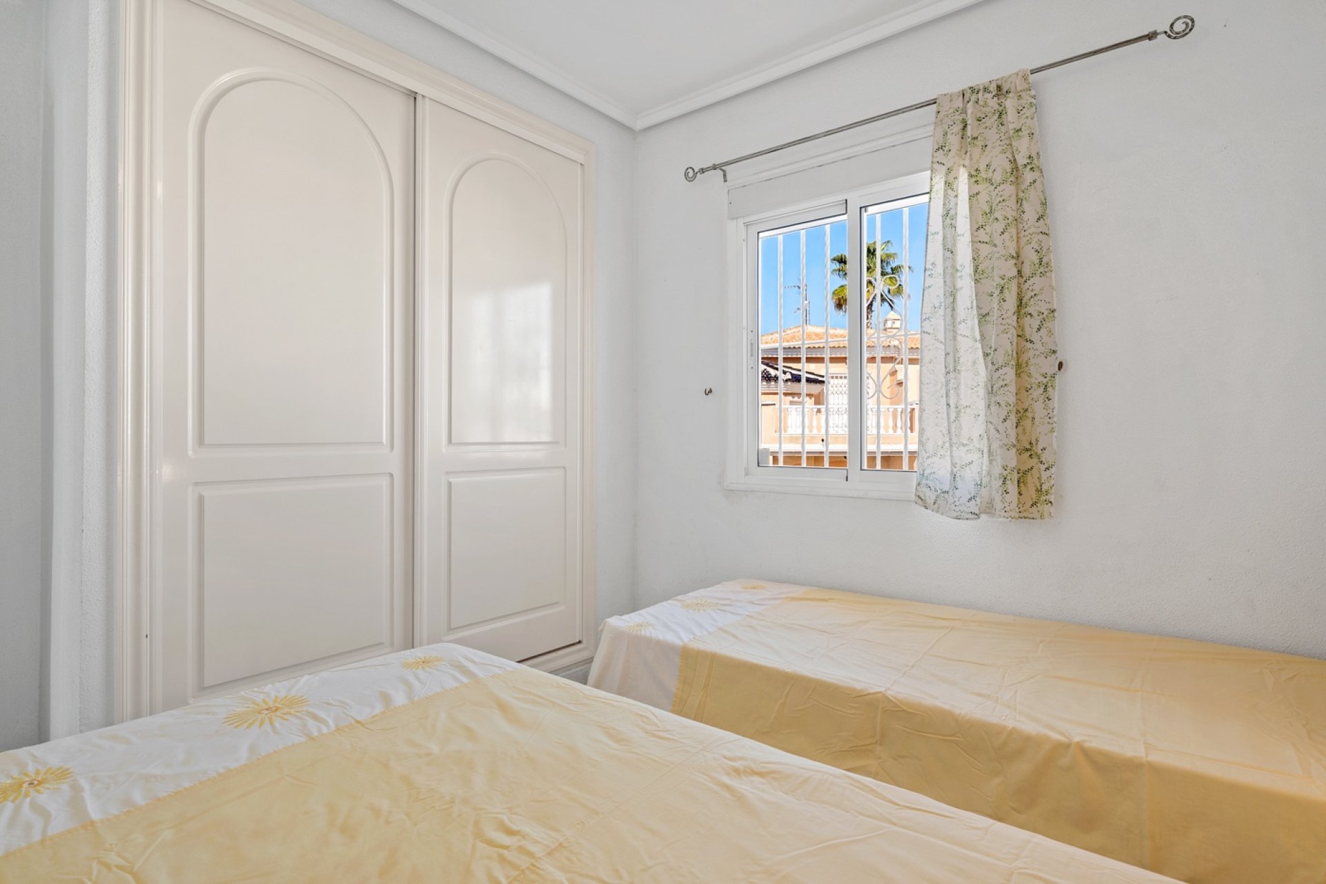 Resale - Townhouse -
Ciudad Quesada - Doña Pepa