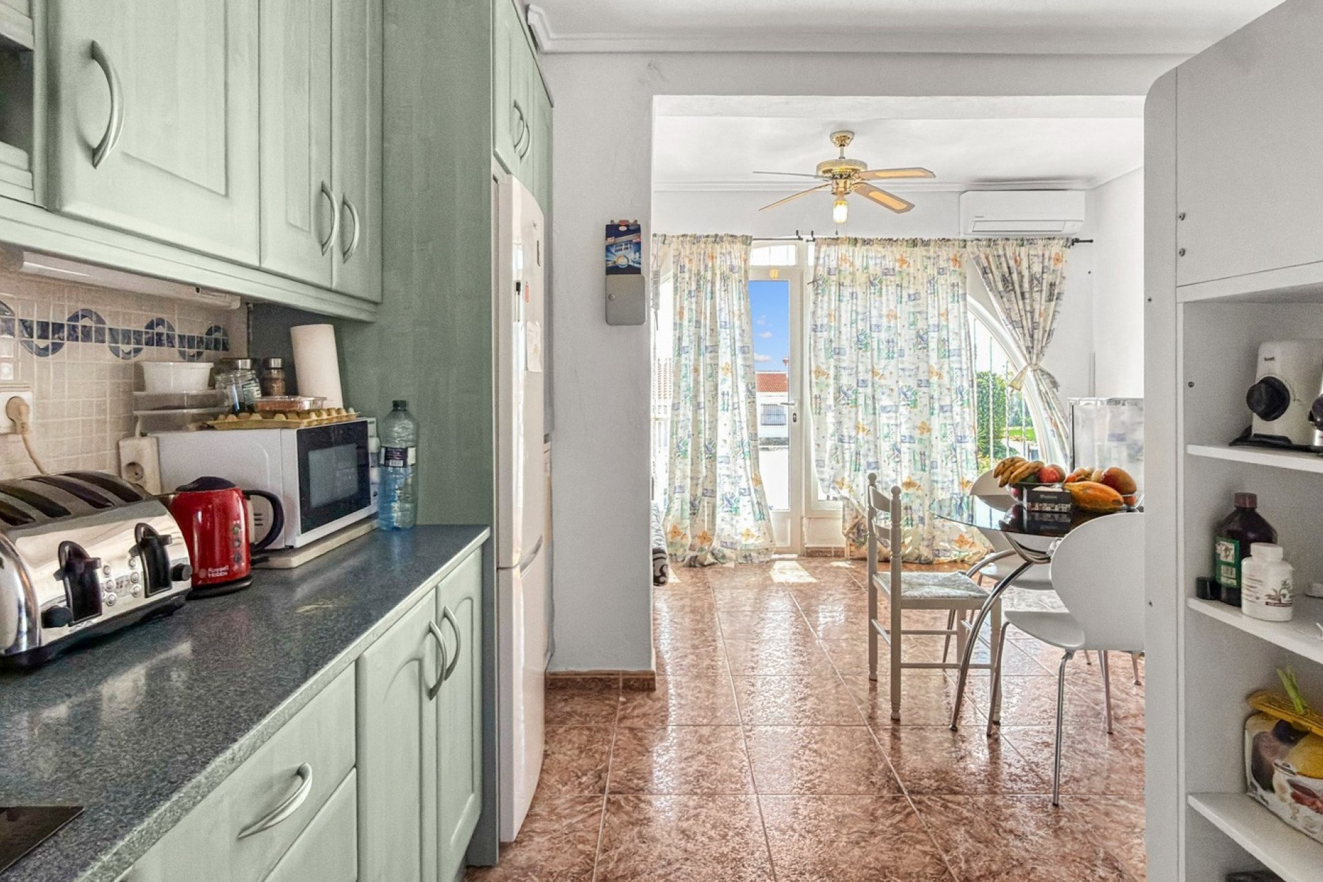 Resale - Townhouse -
Ciudad Quesada - Doña Pepa