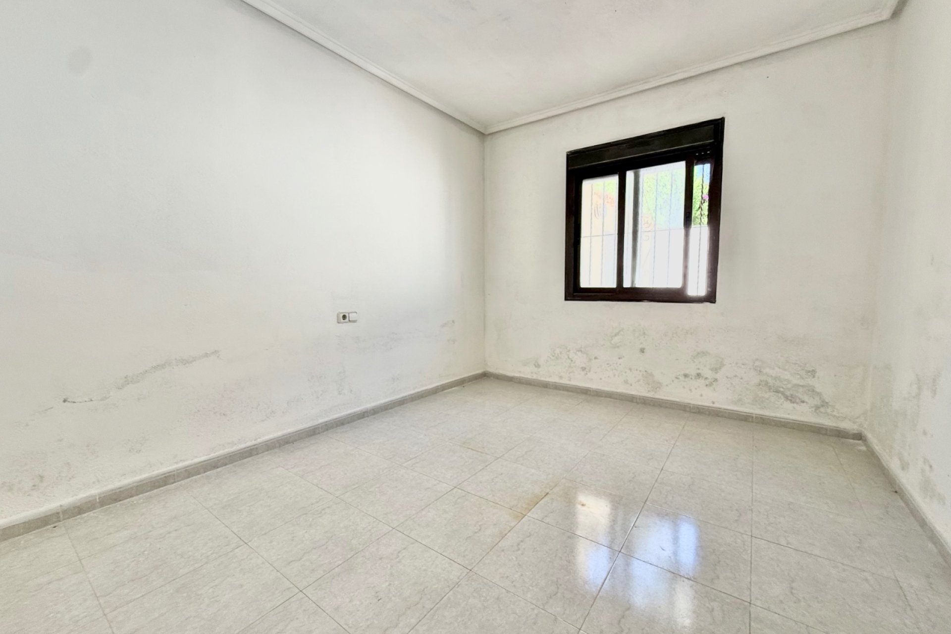 Resale - Townhouse -
Ciudad Quesada - Doña Pepa