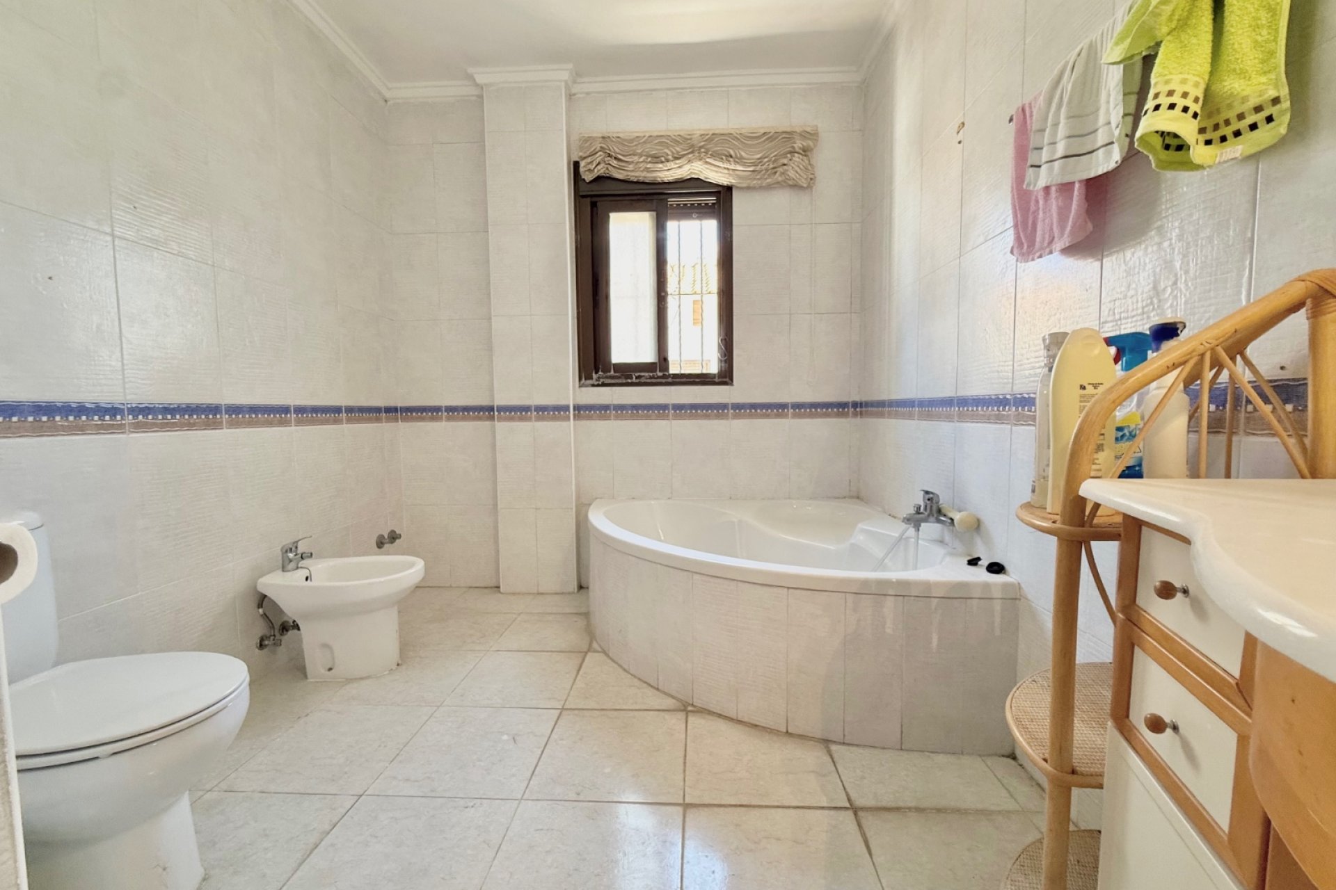 Resale - Townhouse -
Ciudad Quesada - Doña Pepa