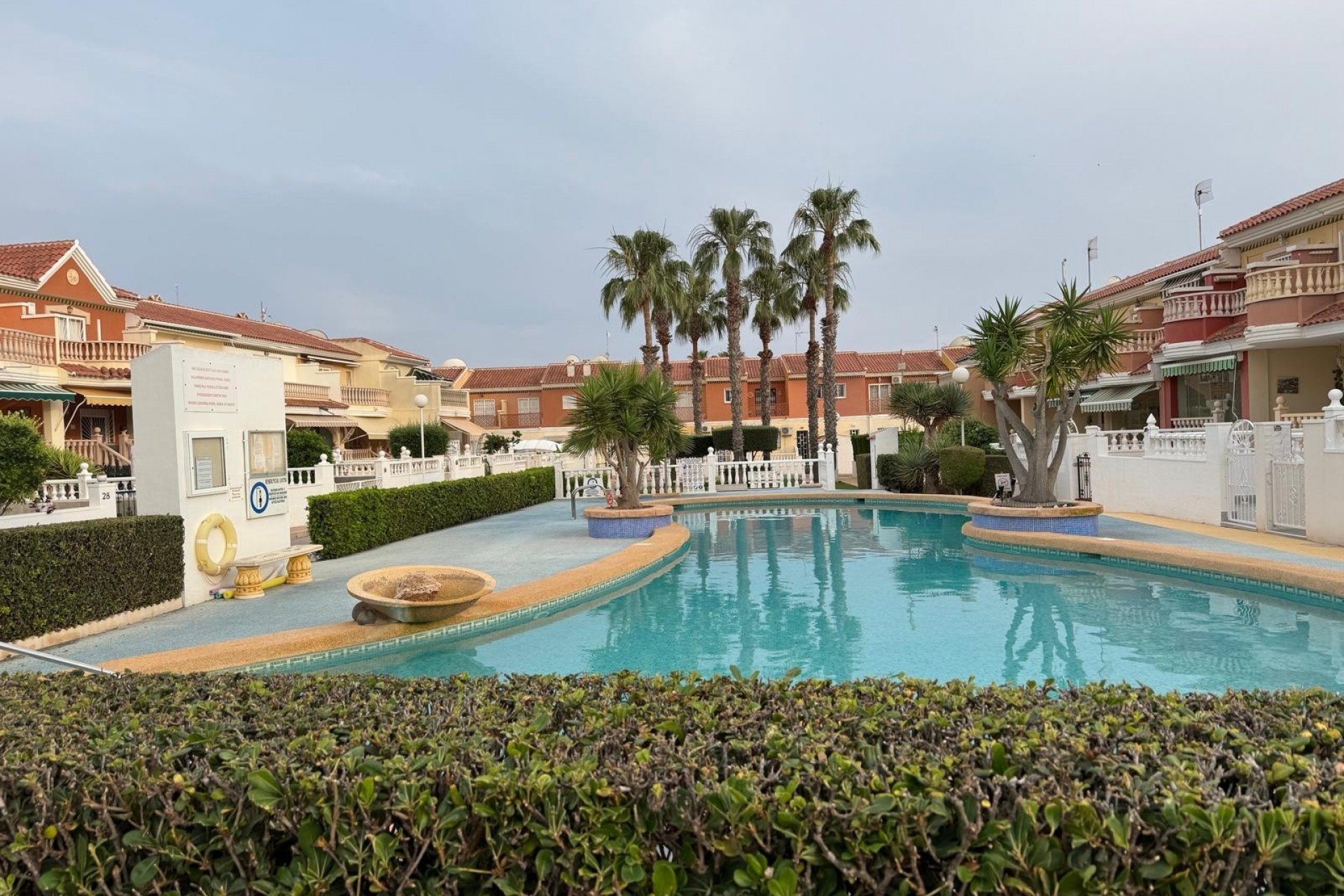 Resale - Townhouse -
Ciudad Quesada - Doña Pepa