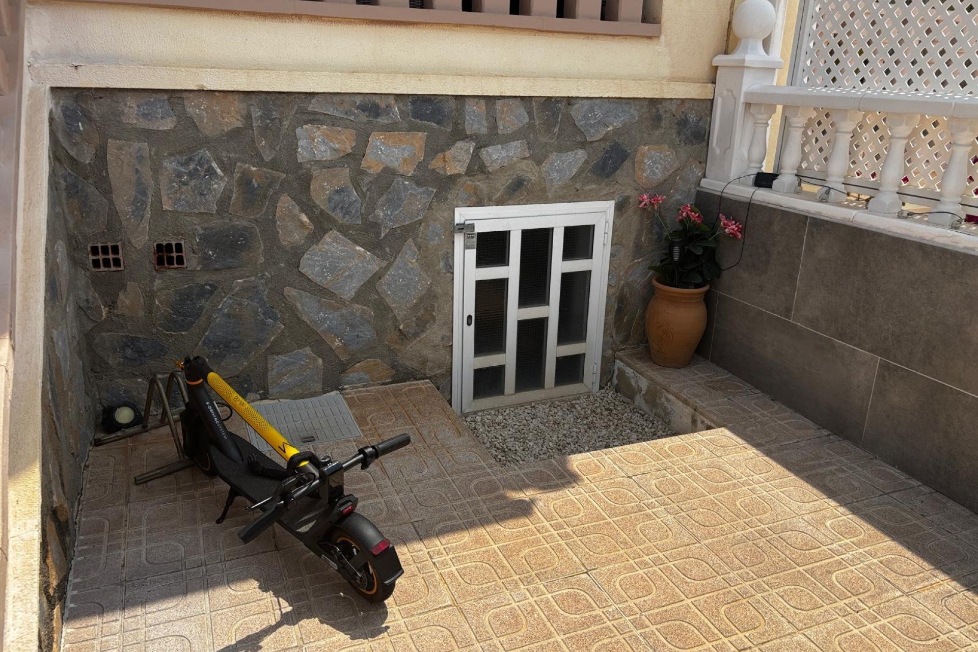 Resale - Townhouse -
Ciudad Quesada - Doña Pepa