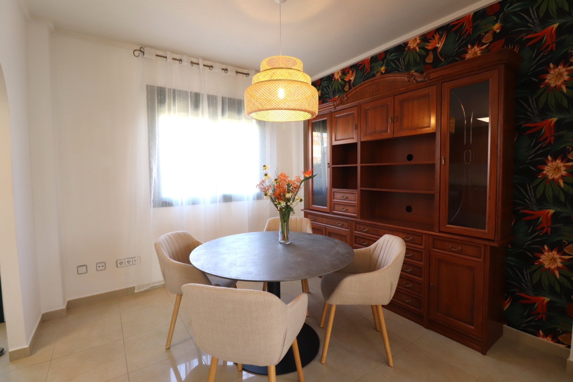 Resale - Townhouse -
Ciudad Quesada - Doña Pepa