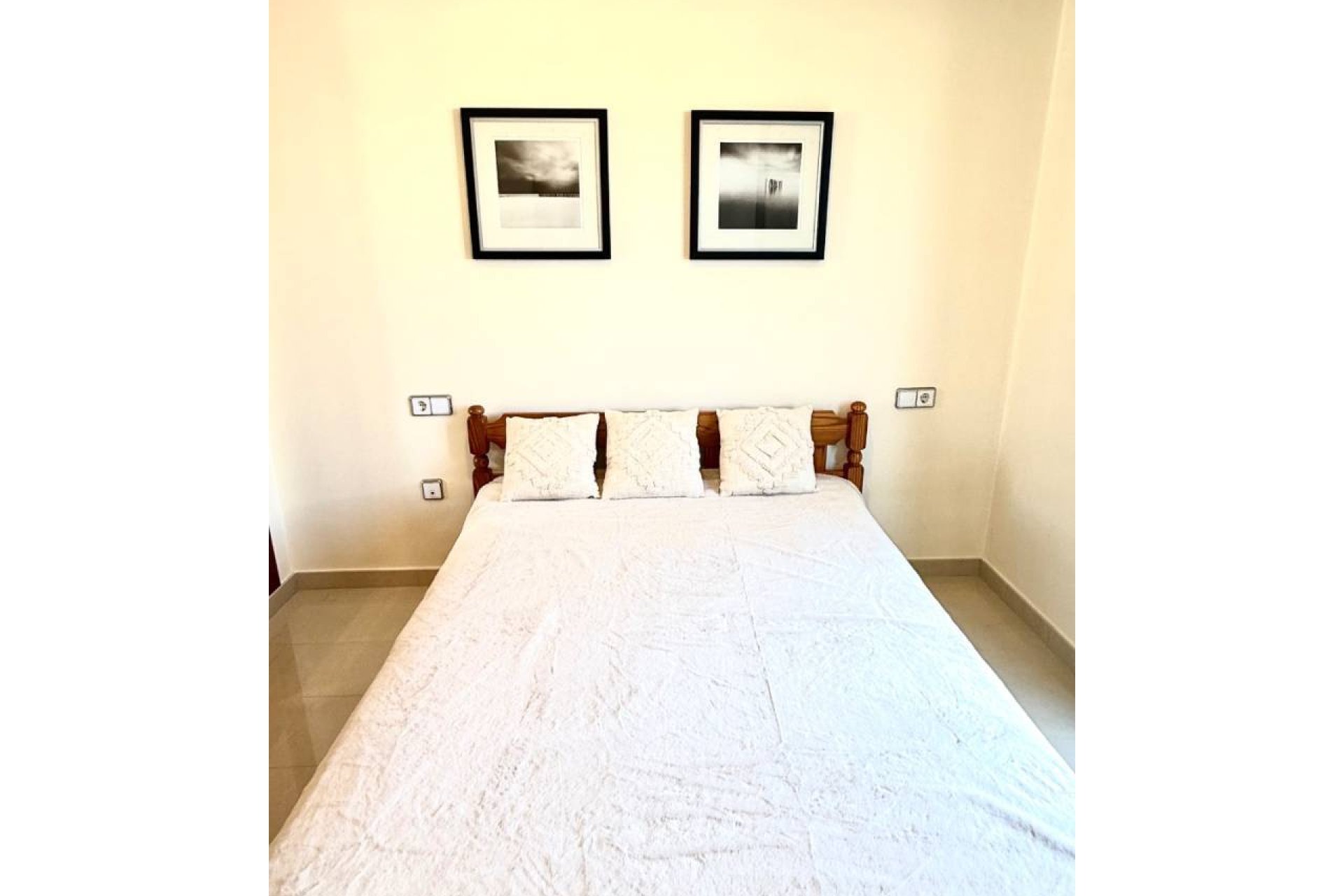 Resale - Townhouse -
Ciudad Quesada - Doña Pepa