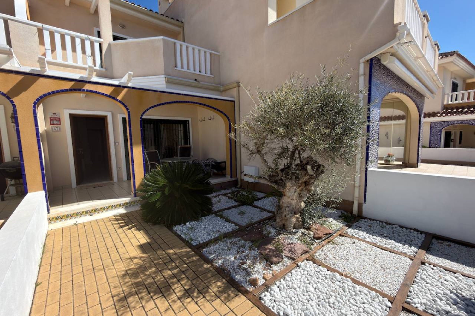 Resale - Townhouse -
Ciudad Quesada - Doña Pepa