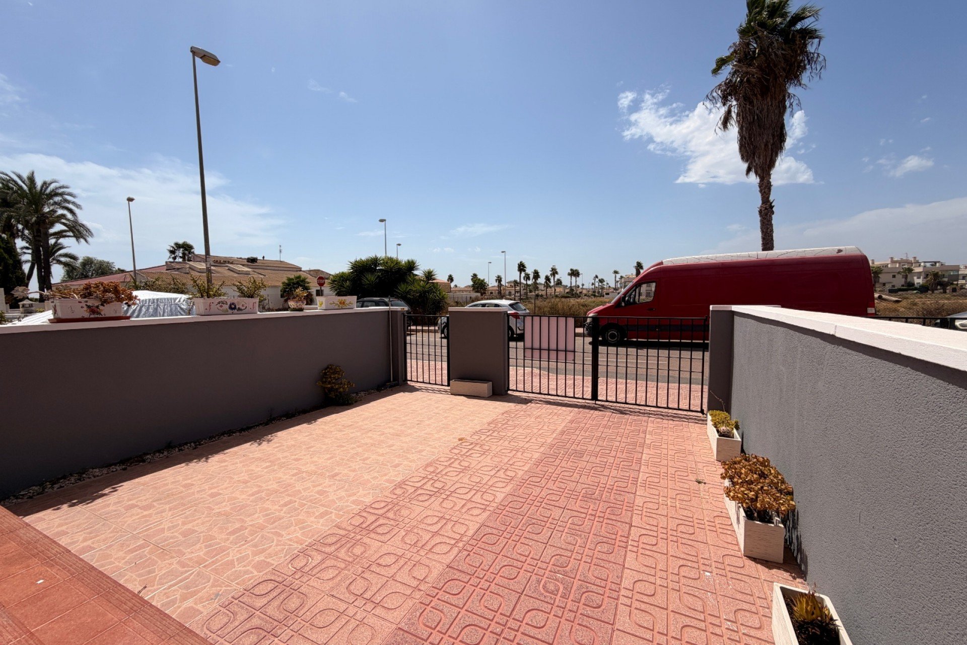 Resale - Townhouse -
Ciudad Quesada - Doña Pepa