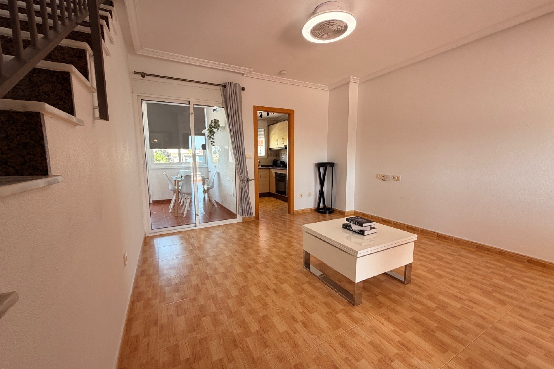 Resale - Townhouse -
Ciudad Quesada - Doña Pepa