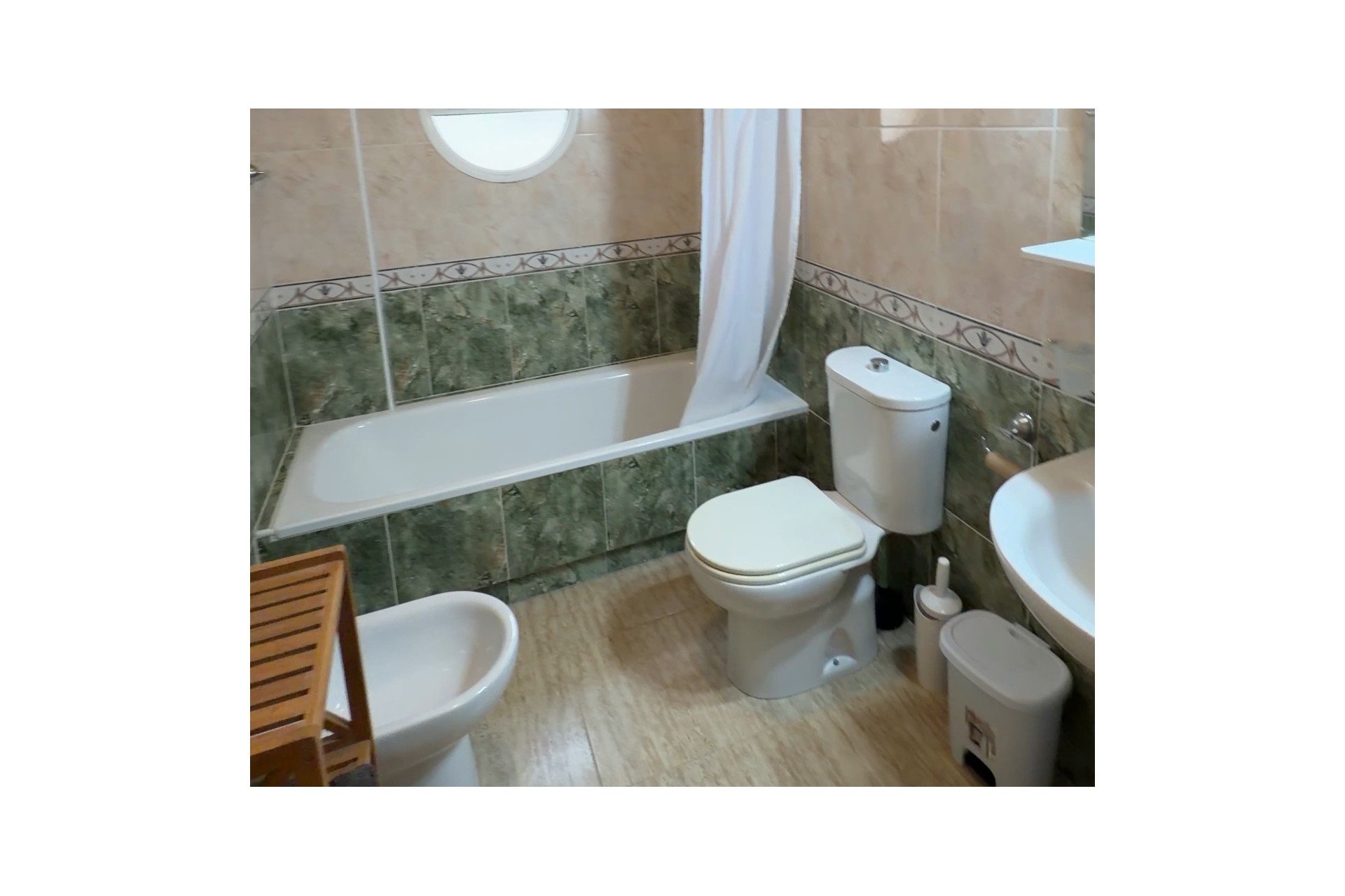 Resale - Townhouse -
Ciudad Quesada - Doña Pepa