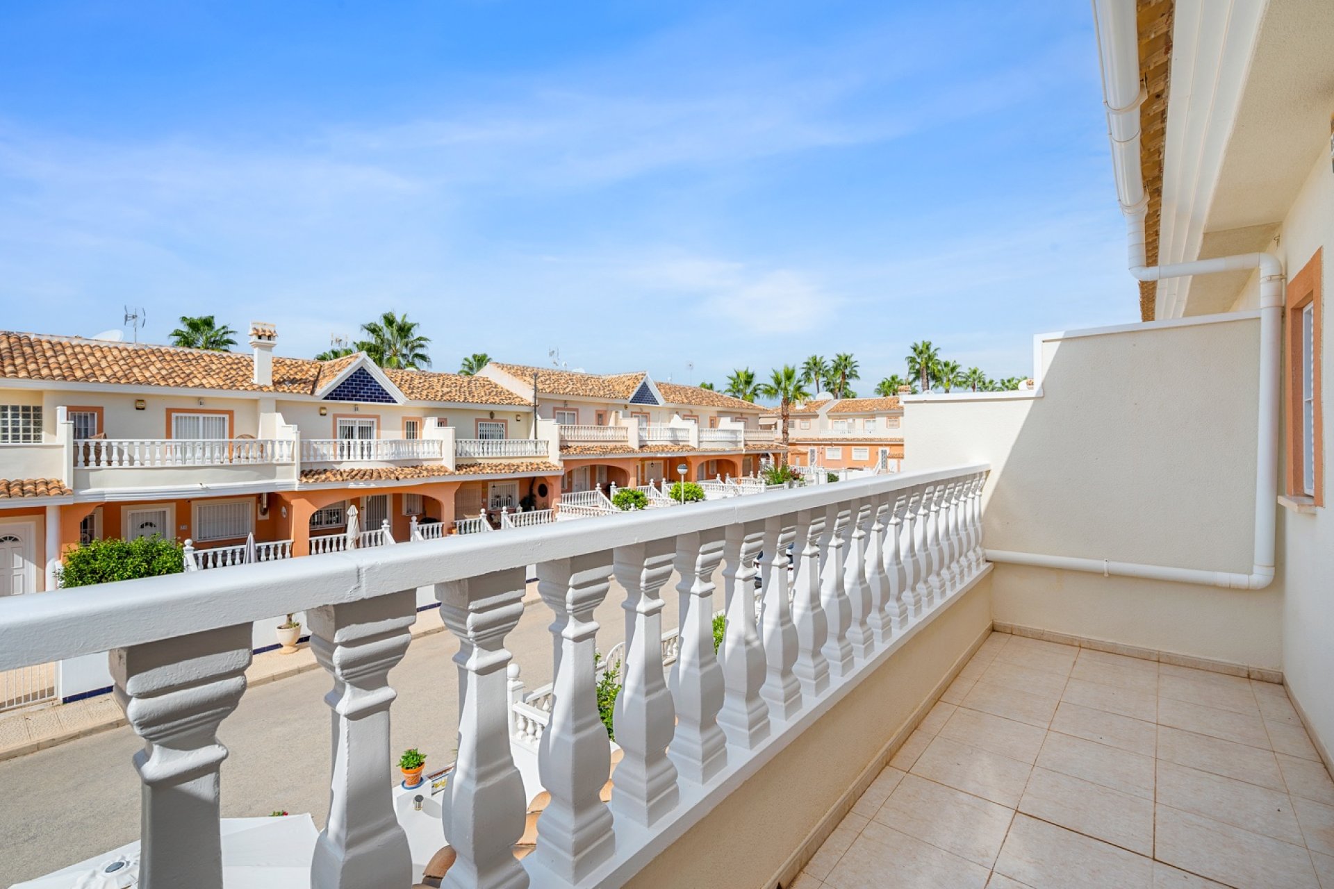 Resale - Townhouse -
Ciudad Quesada - Doña Pepa