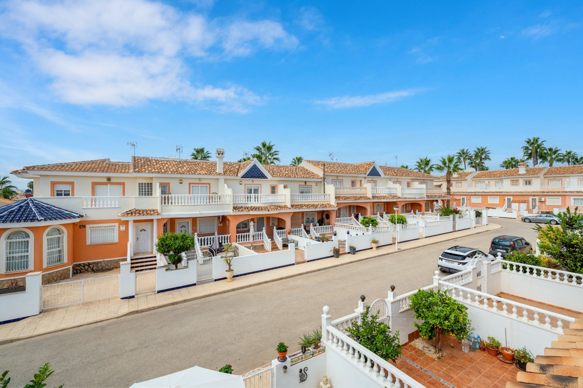 Resale - Townhouse -
Ciudad Quesada - Doña Pepa