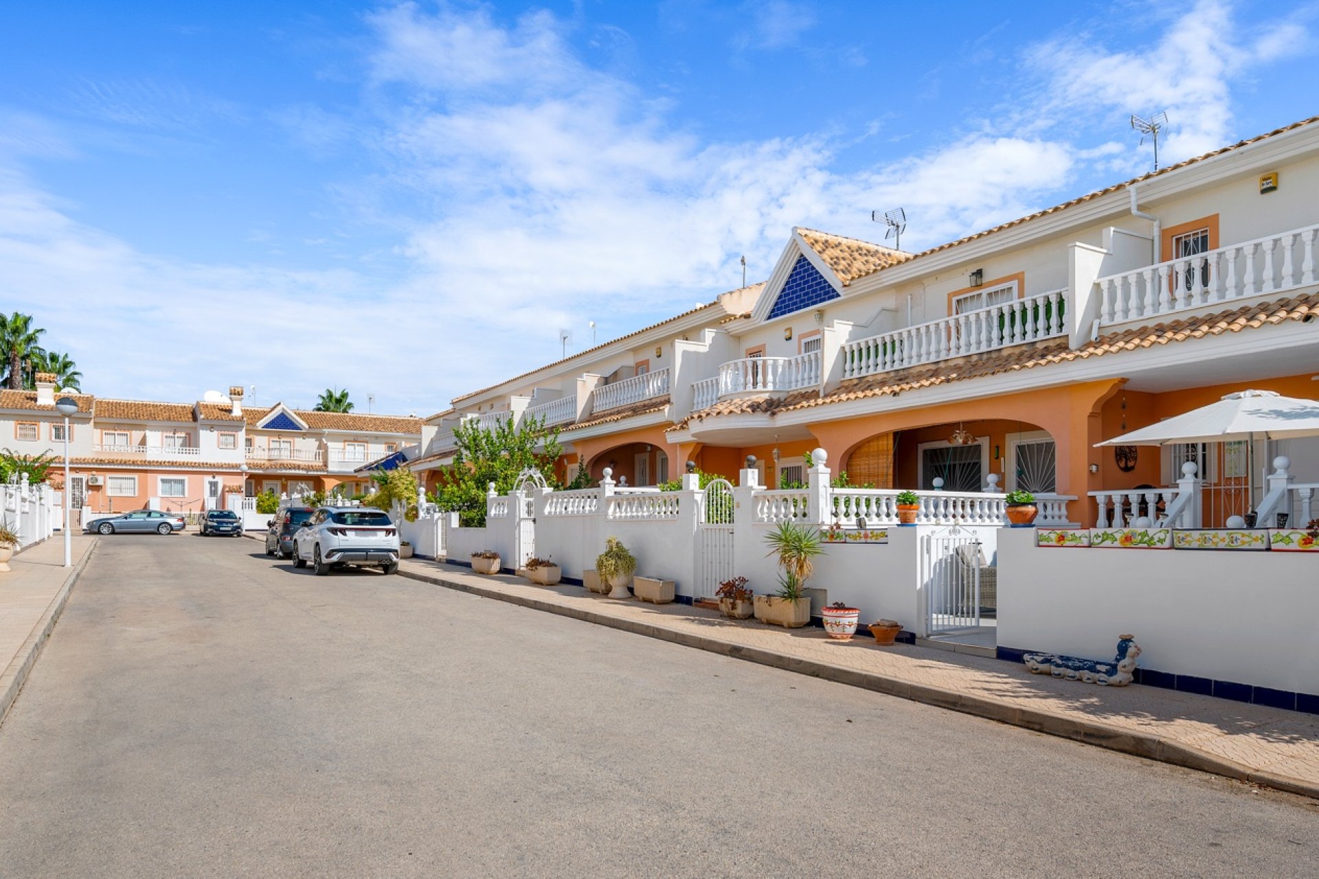 Resale - Townhouse -
Ciudad Quesada - Doña Pepa