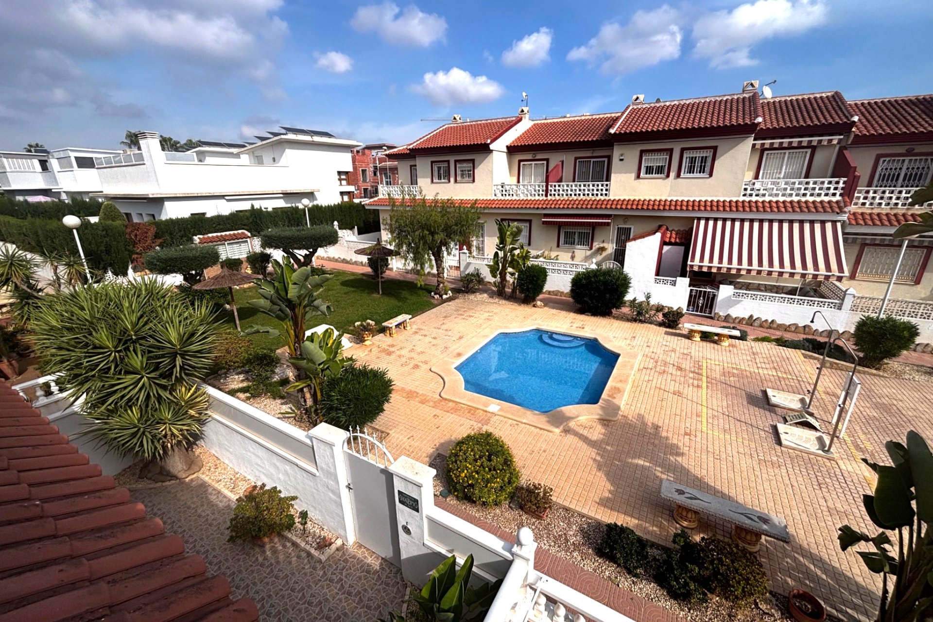 Resale - Townhouse -
Ciudad Quesada - Doña Pepa