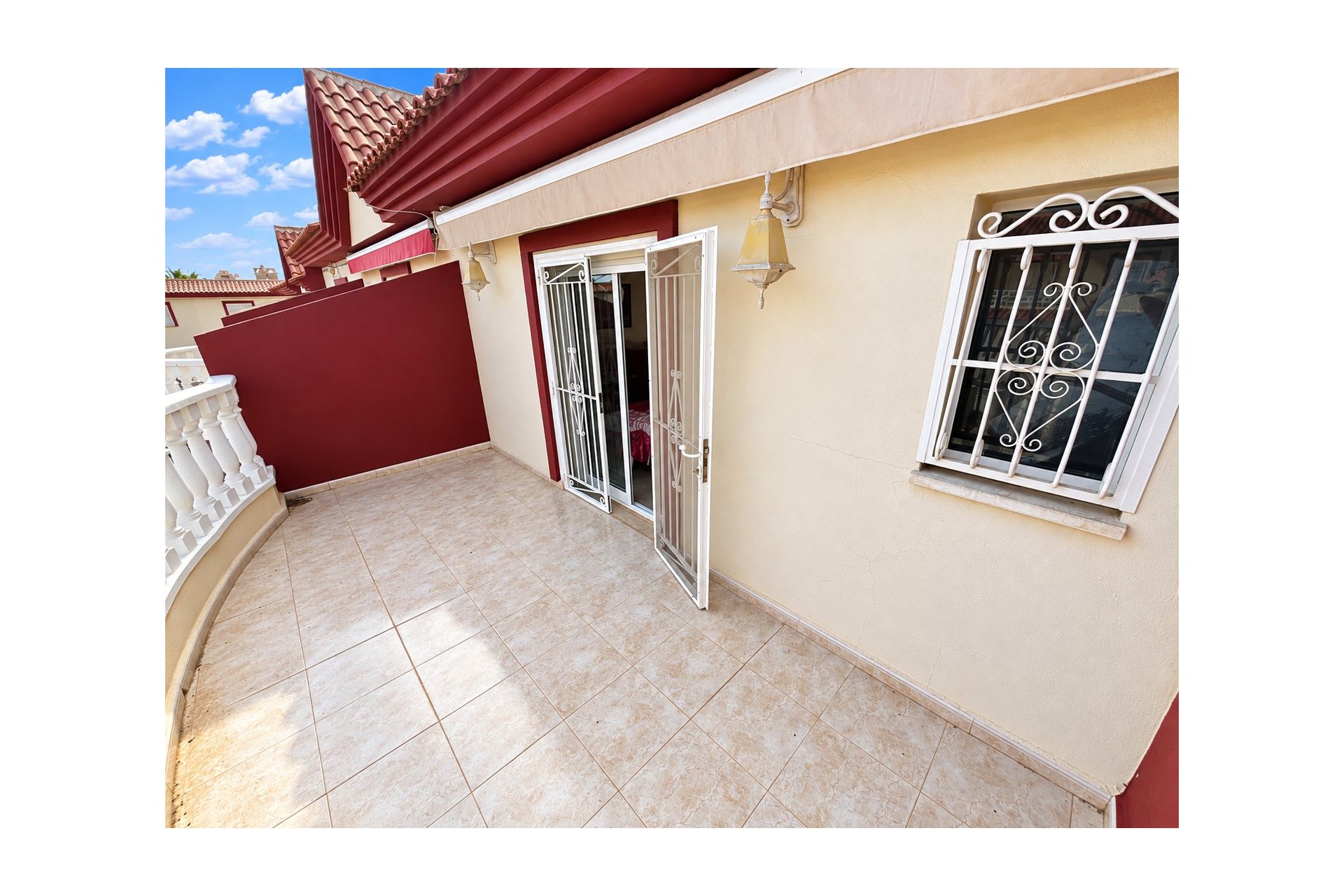 Resale - Townhouse -
Ciudad Quesada - Doña Pepa