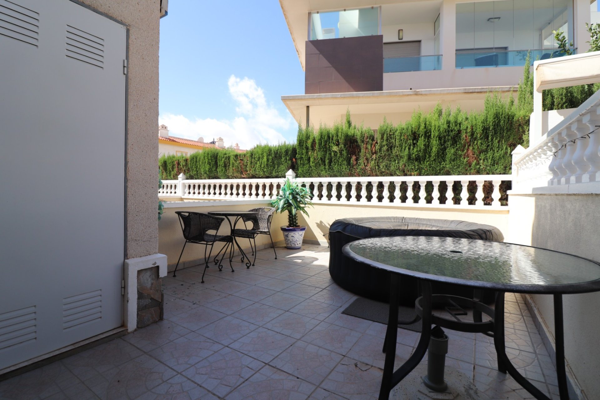 Resale - Townhouse -
Ciudad Quesada - Doña Pepa