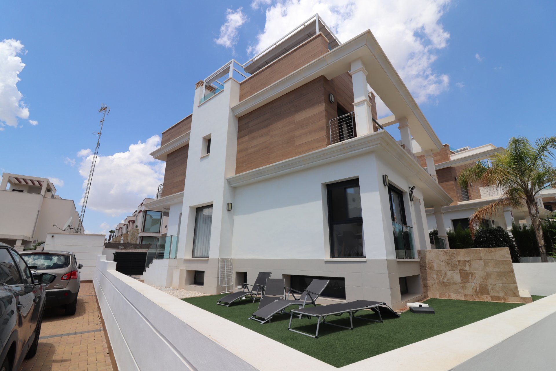 Resale - Townhouse -
Ciudad Quesada - La Laguna