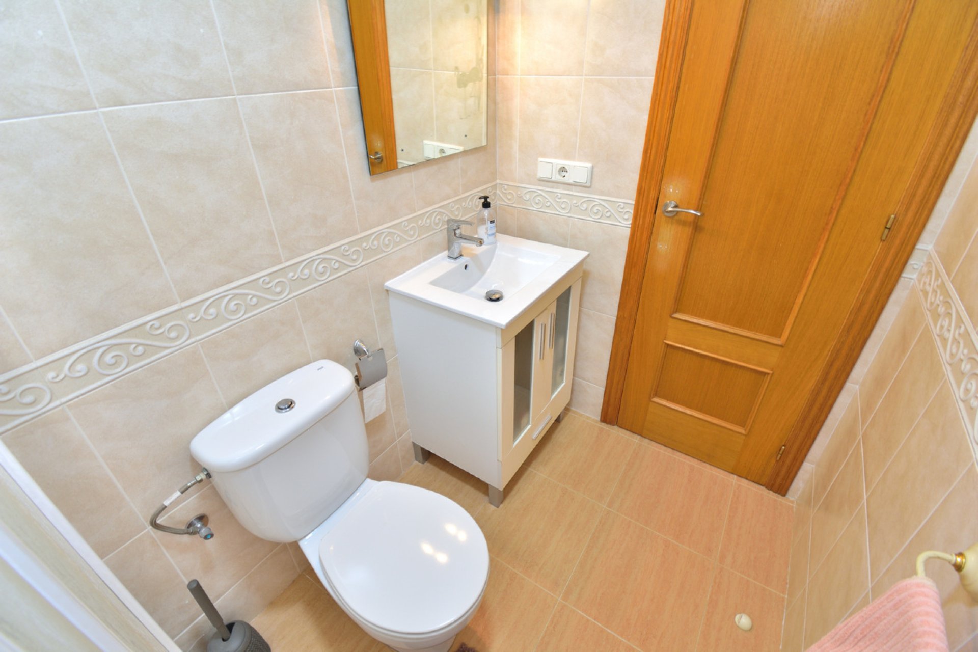 Resale - Townhouse -
Ciudad Quesada - La Marquesa