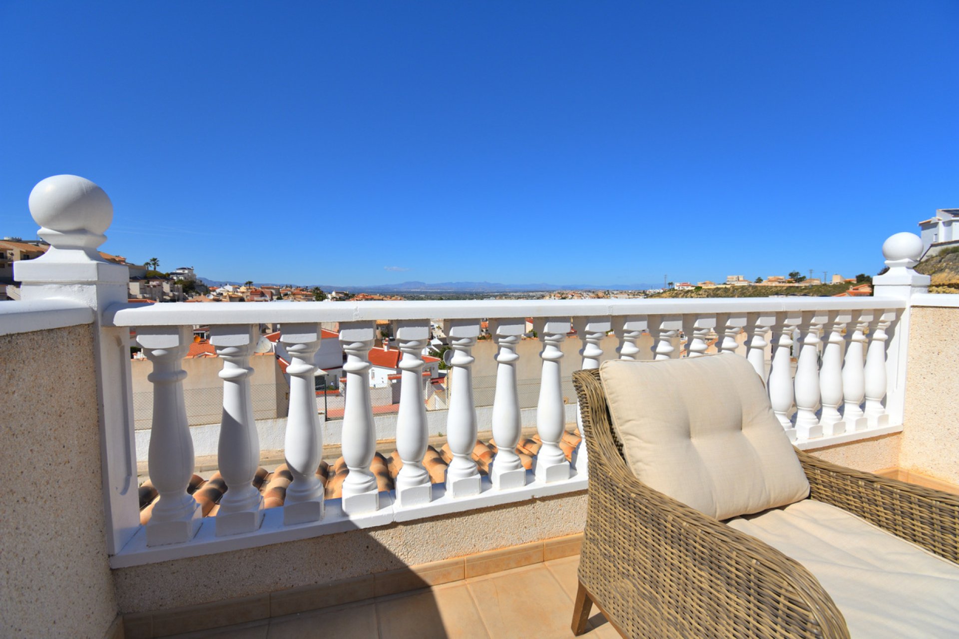 Resale - Townhouse -
Ciudad Quesada - La Marquesa