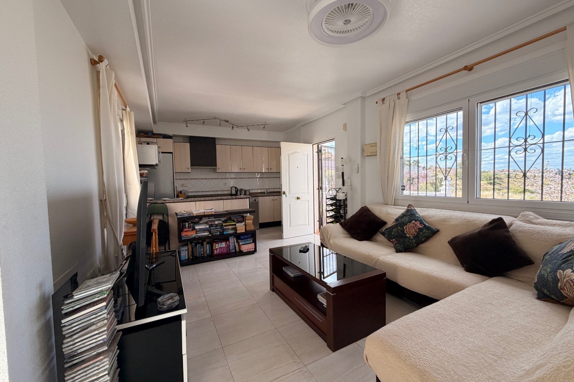 Resale - Townhouse -
Ciudad Quesada - La Marquesa