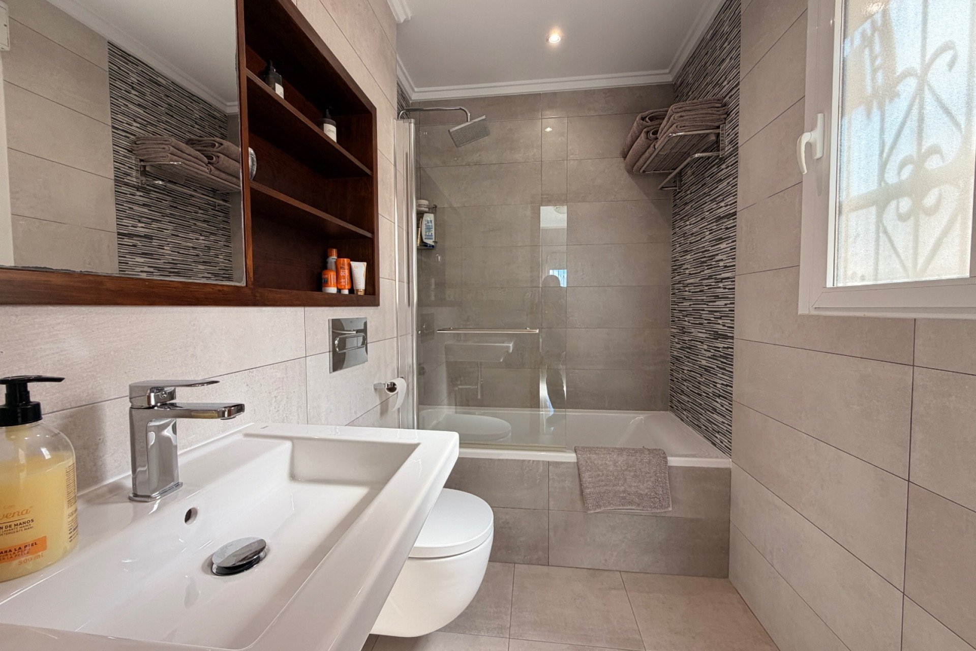 Resale - Townhouse -
Ciudad Quesada - La Marquesa