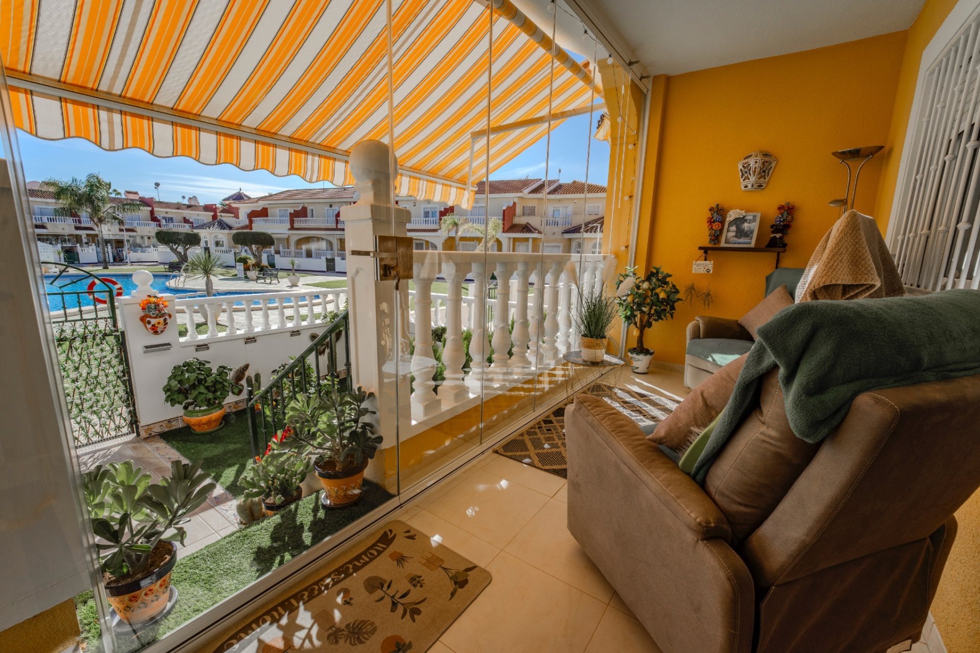 Resale - Townhouse -
Ciudad Quesada - Lo Marabu