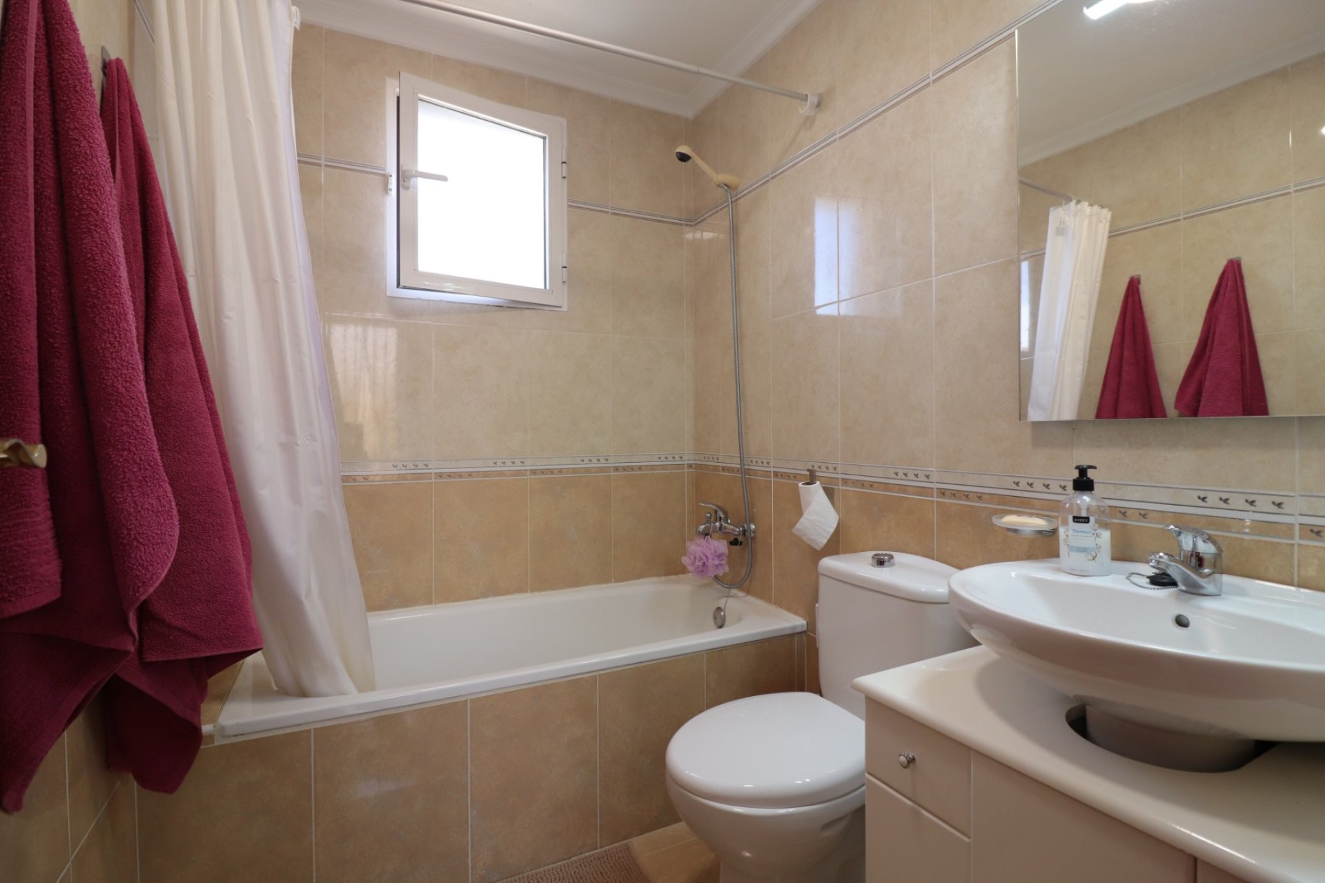 Resale - Townhouse -
Ciudad Quesada - Lo Marabu