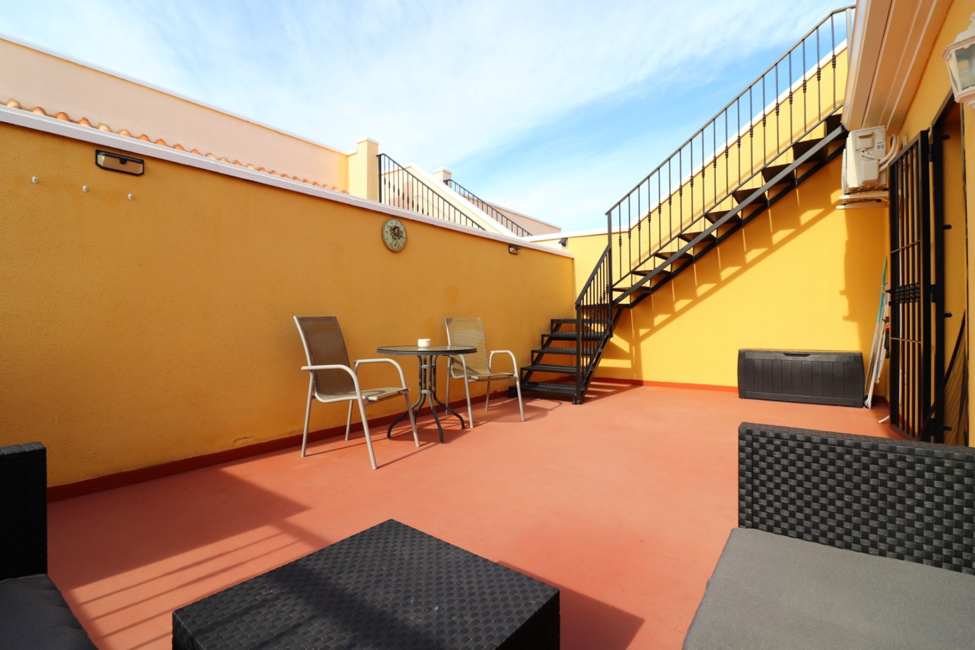 Resale - Townhouse -
Ciudad Quesada - Lo Marabu