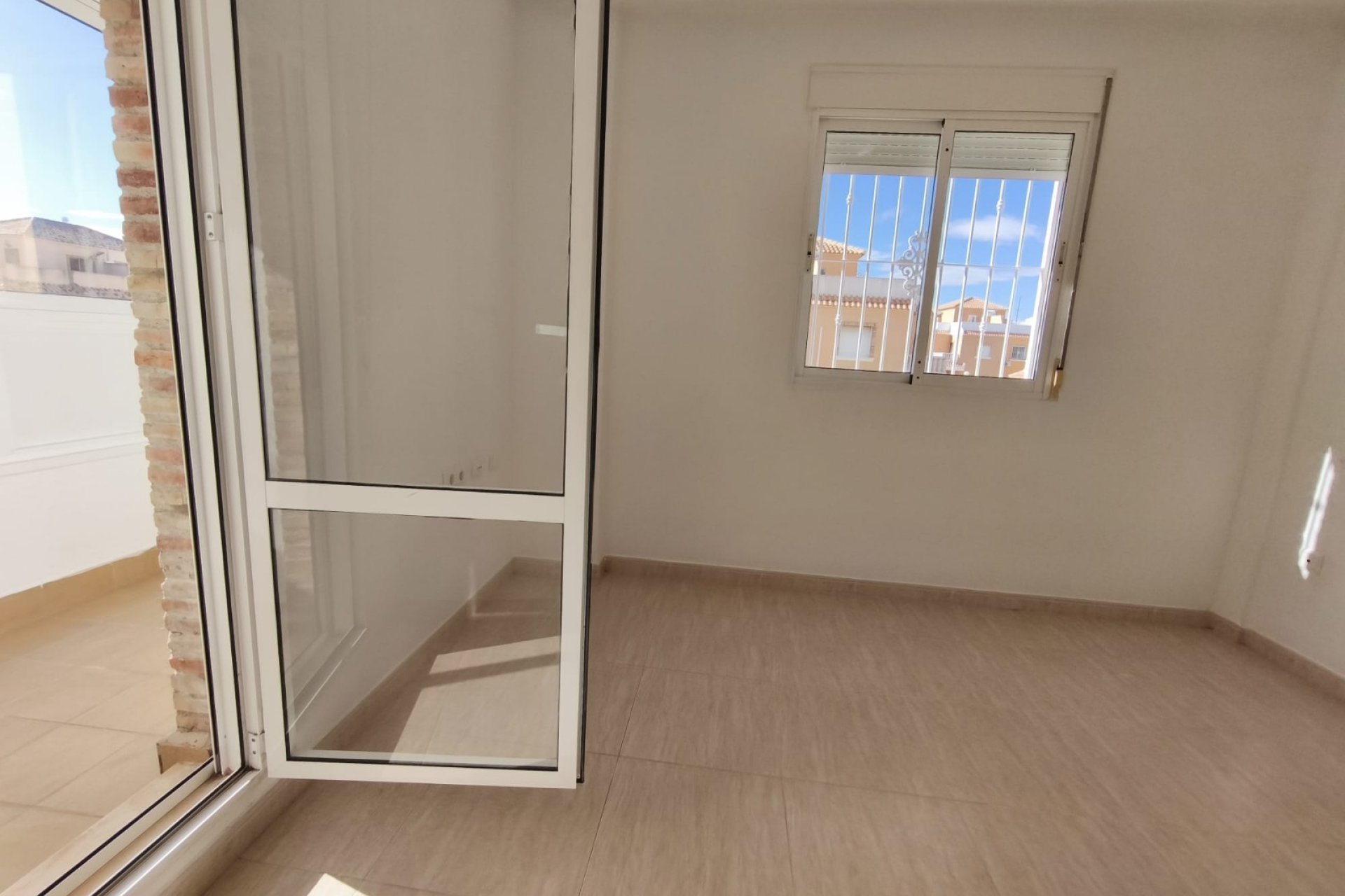 Resale - Townhouse -
Ciudad Quesada - Lo Marabu