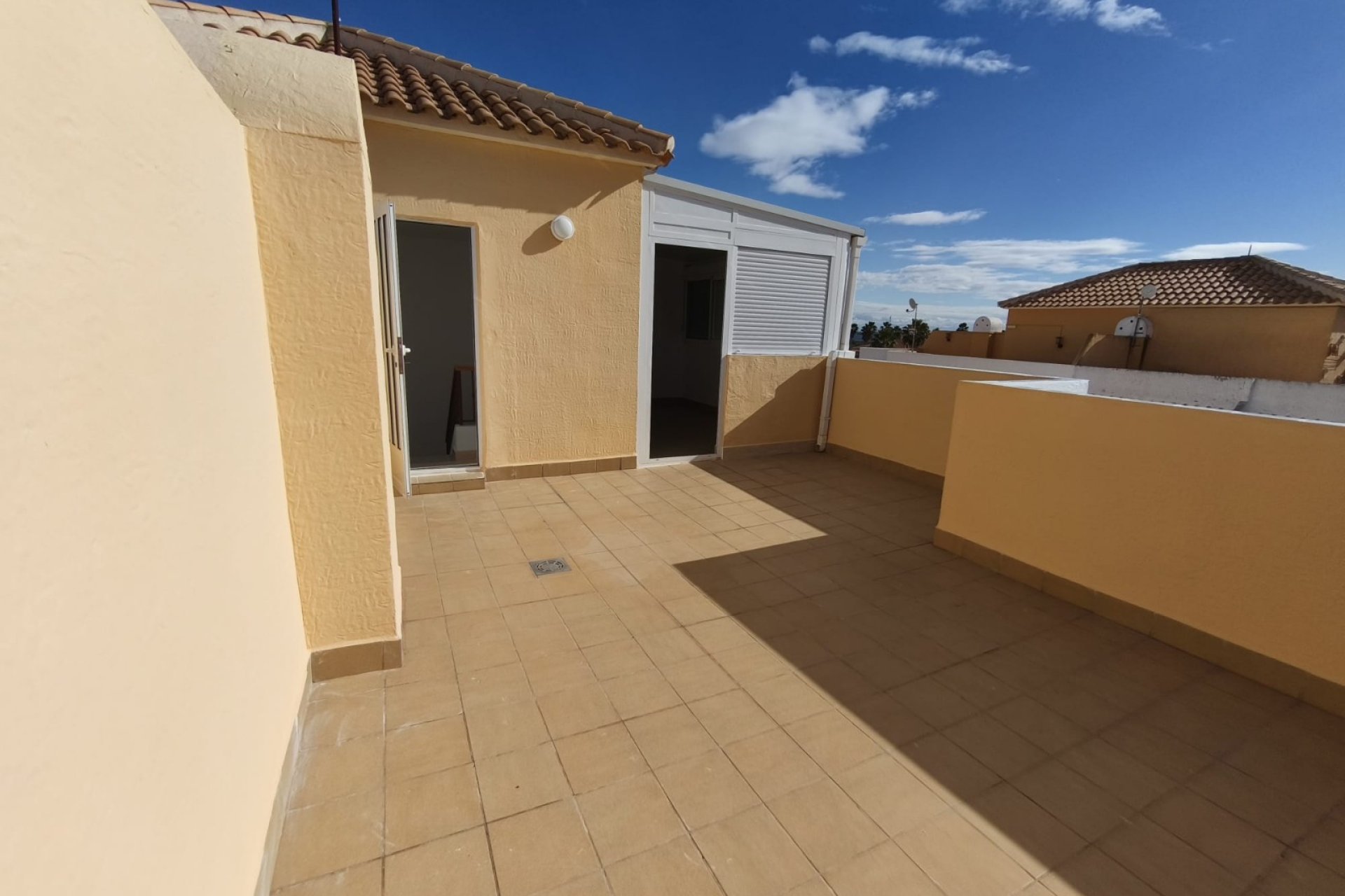 Resale - Townhouse -
Ciudad Quesada - Lo Marabu