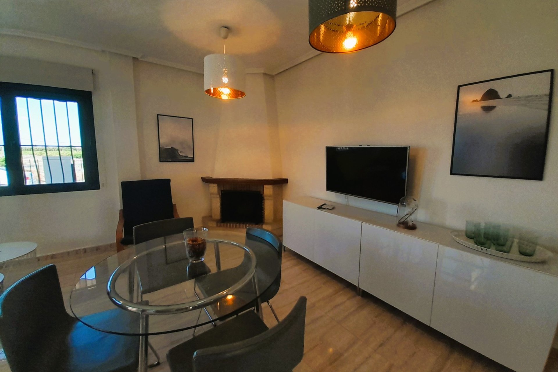 Resale - Townhouse -
Ciudad Quesada - Lo Marabu