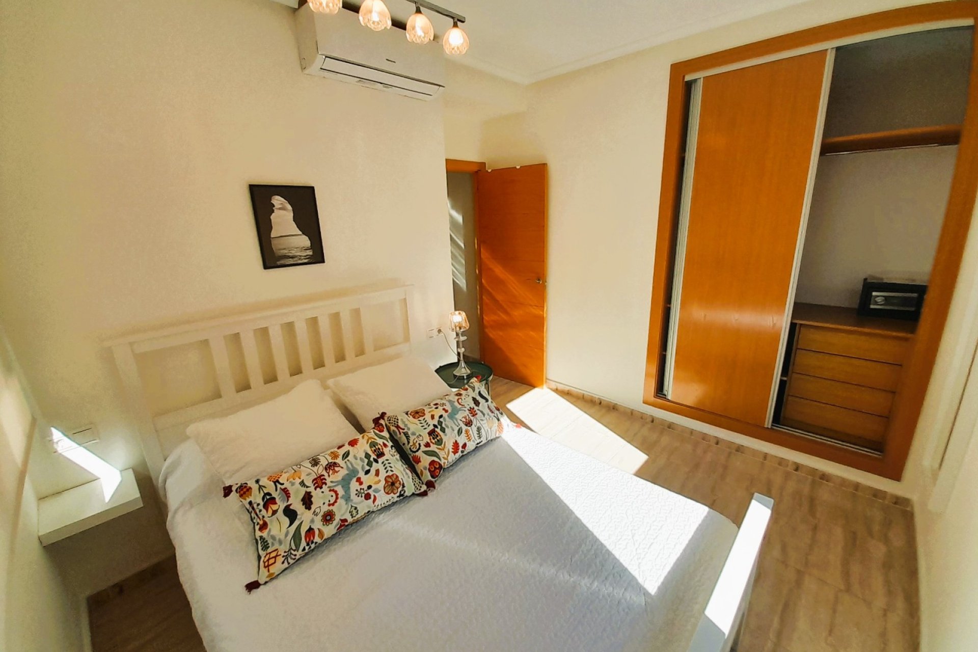 Resale - Townhouse -
Ciudad Quesada - Lo Marabu