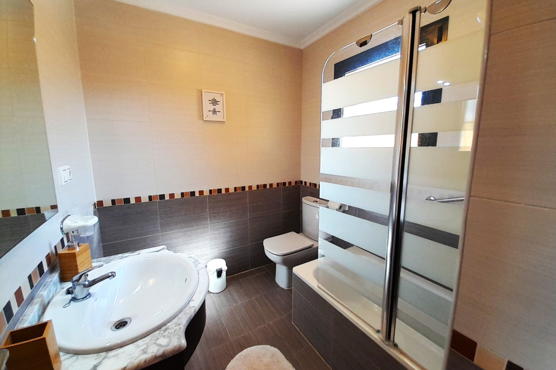 Resale - Townhouse -
Ciudad Quesada - Lo Marabu