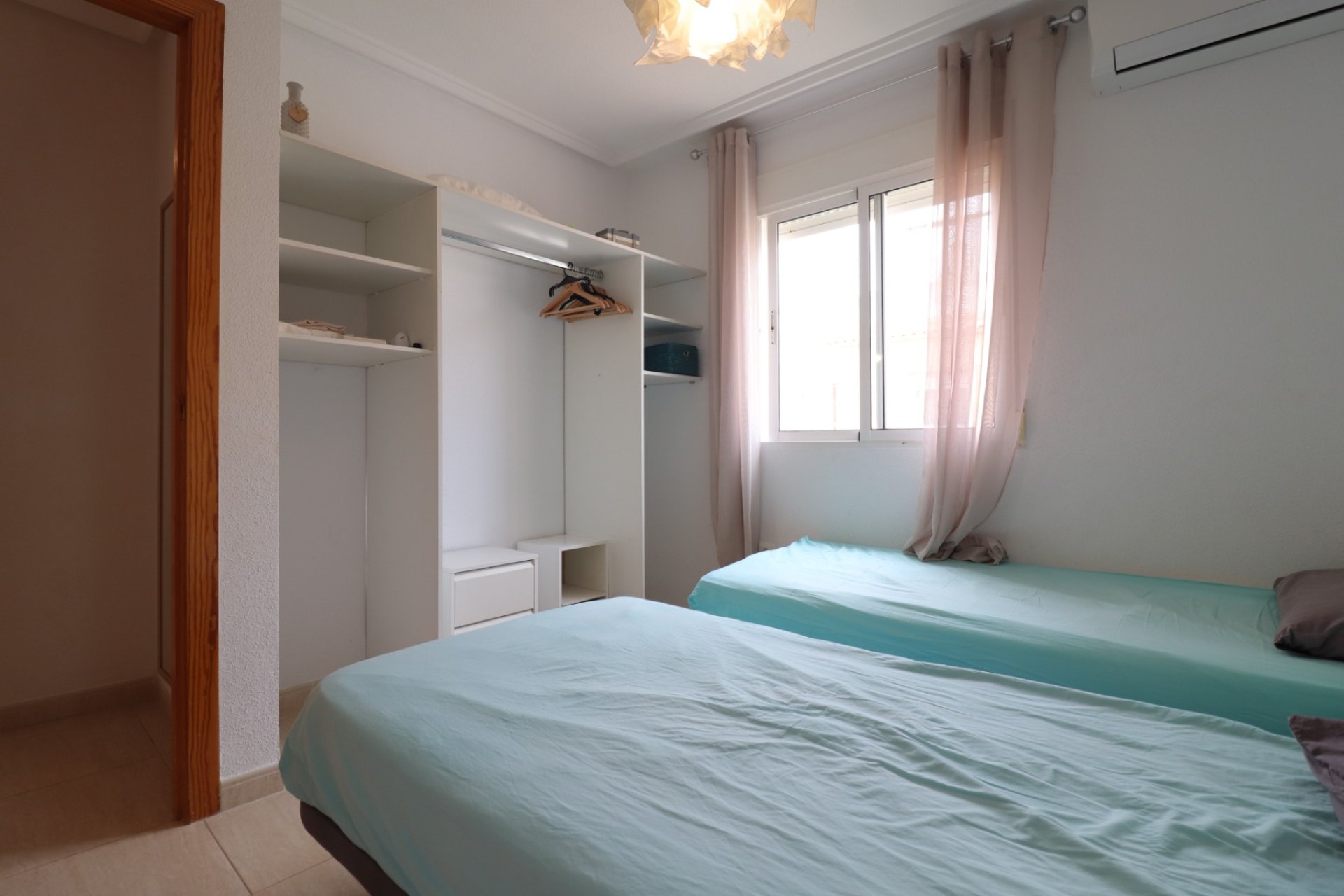 Resale - Townhouse -
Ciudad Quesada - Lo Marabu