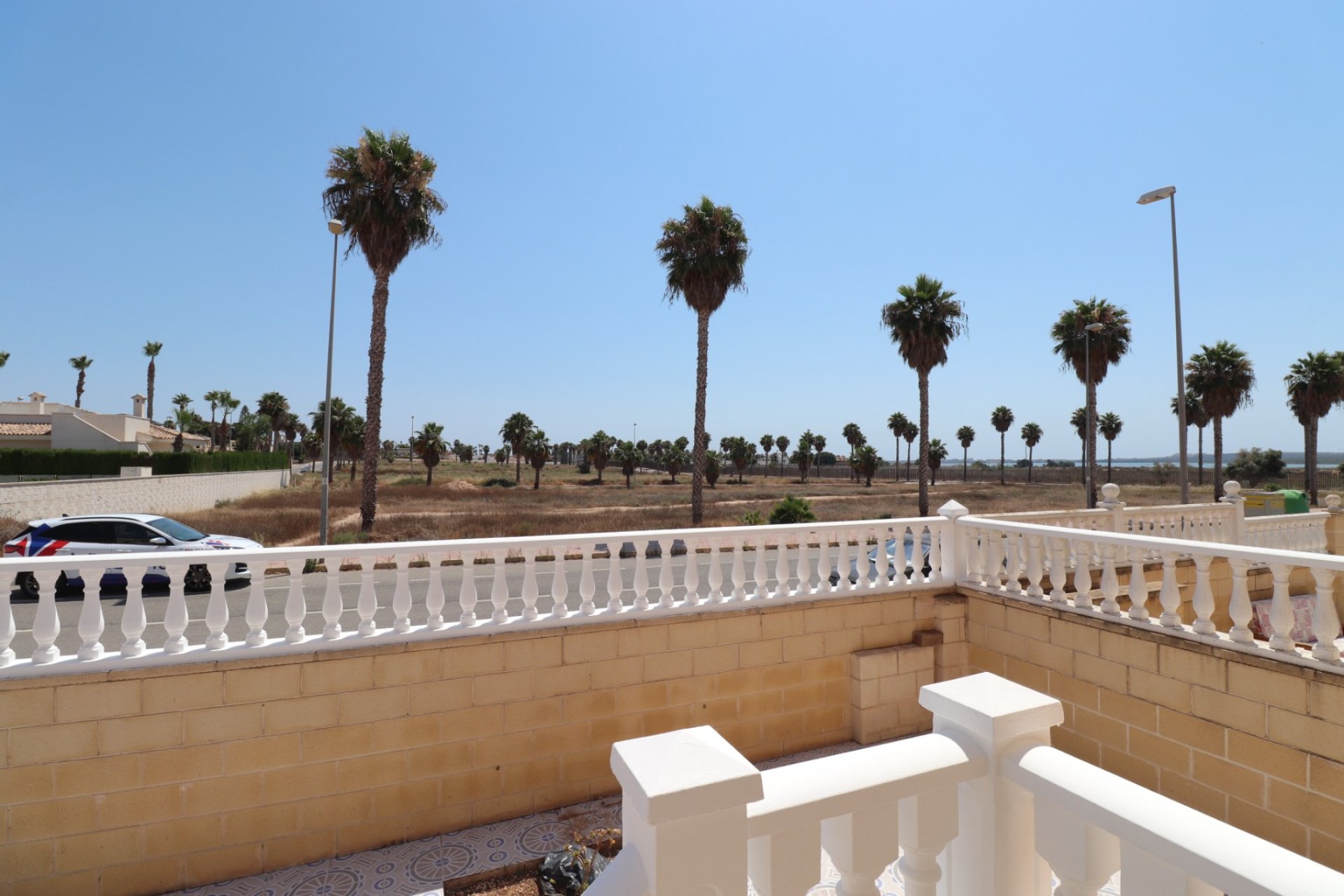 Resale - Townhouse -
Ciudad Quesada - Lo Marabu