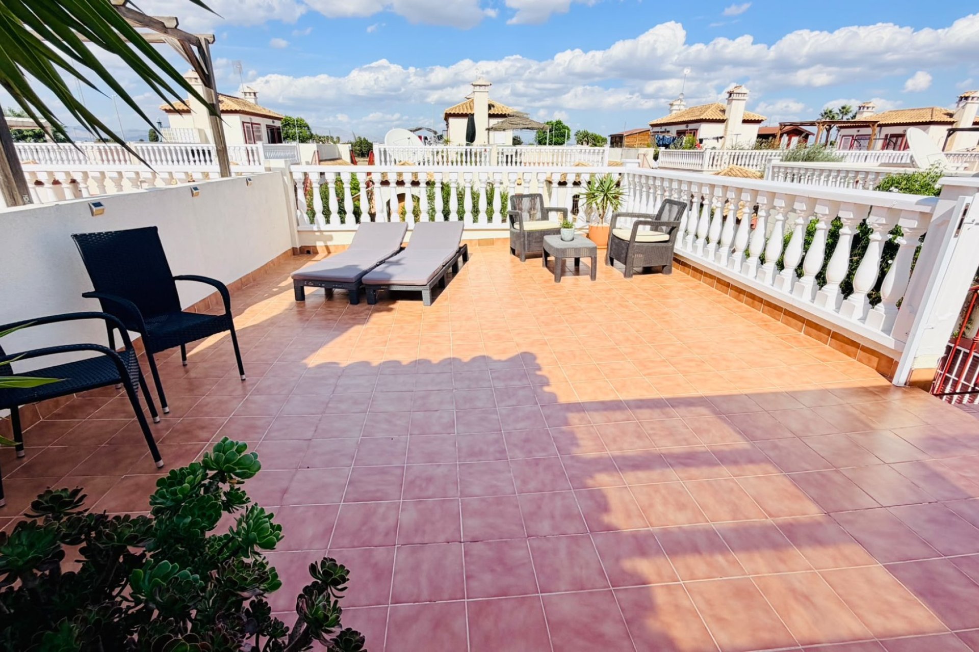 Resale - Townhouse -
Daya Vieja - Daya Vieja - Town